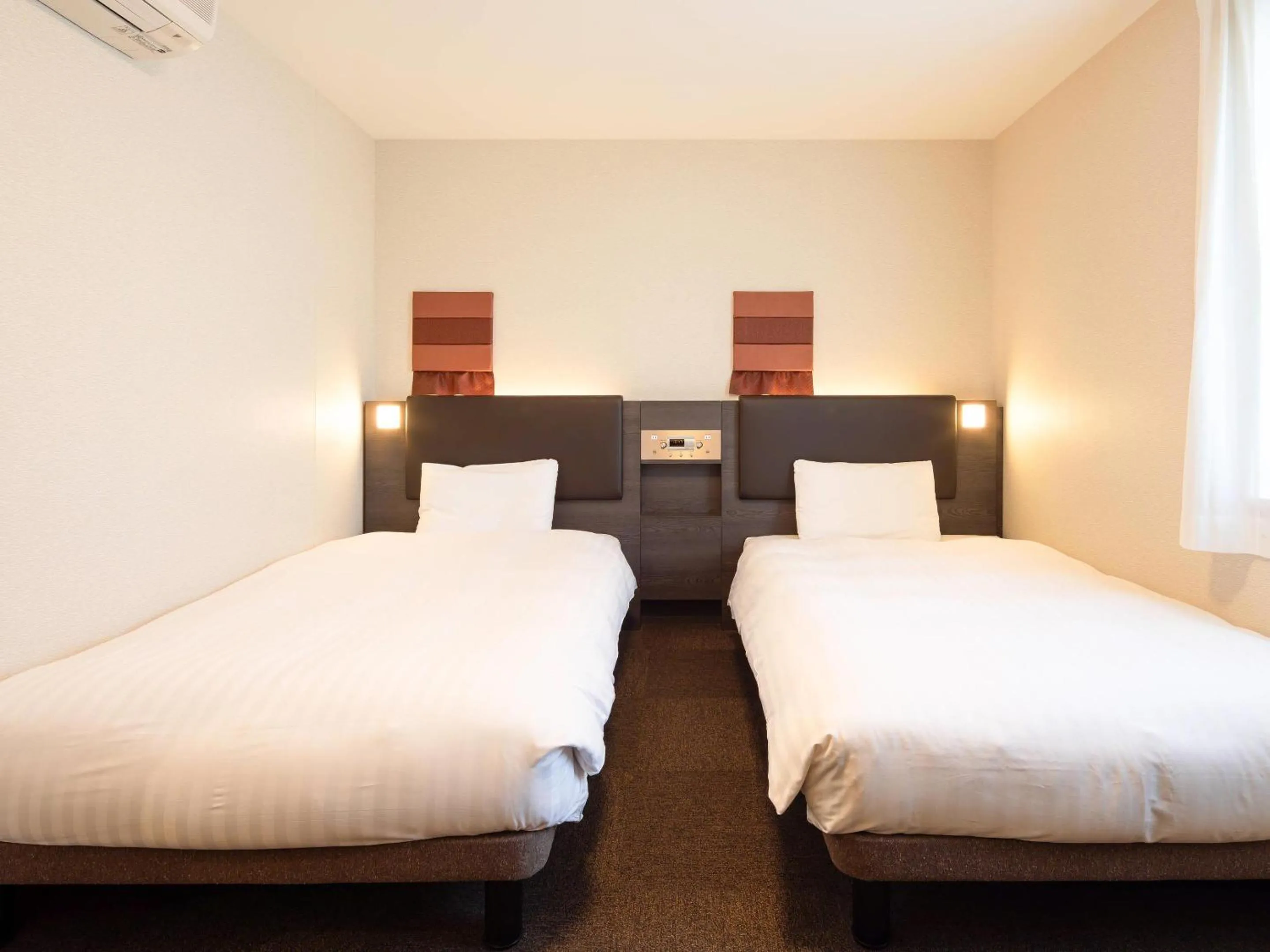 Bedroom, Bed in Comfort Hotel ERA Ise