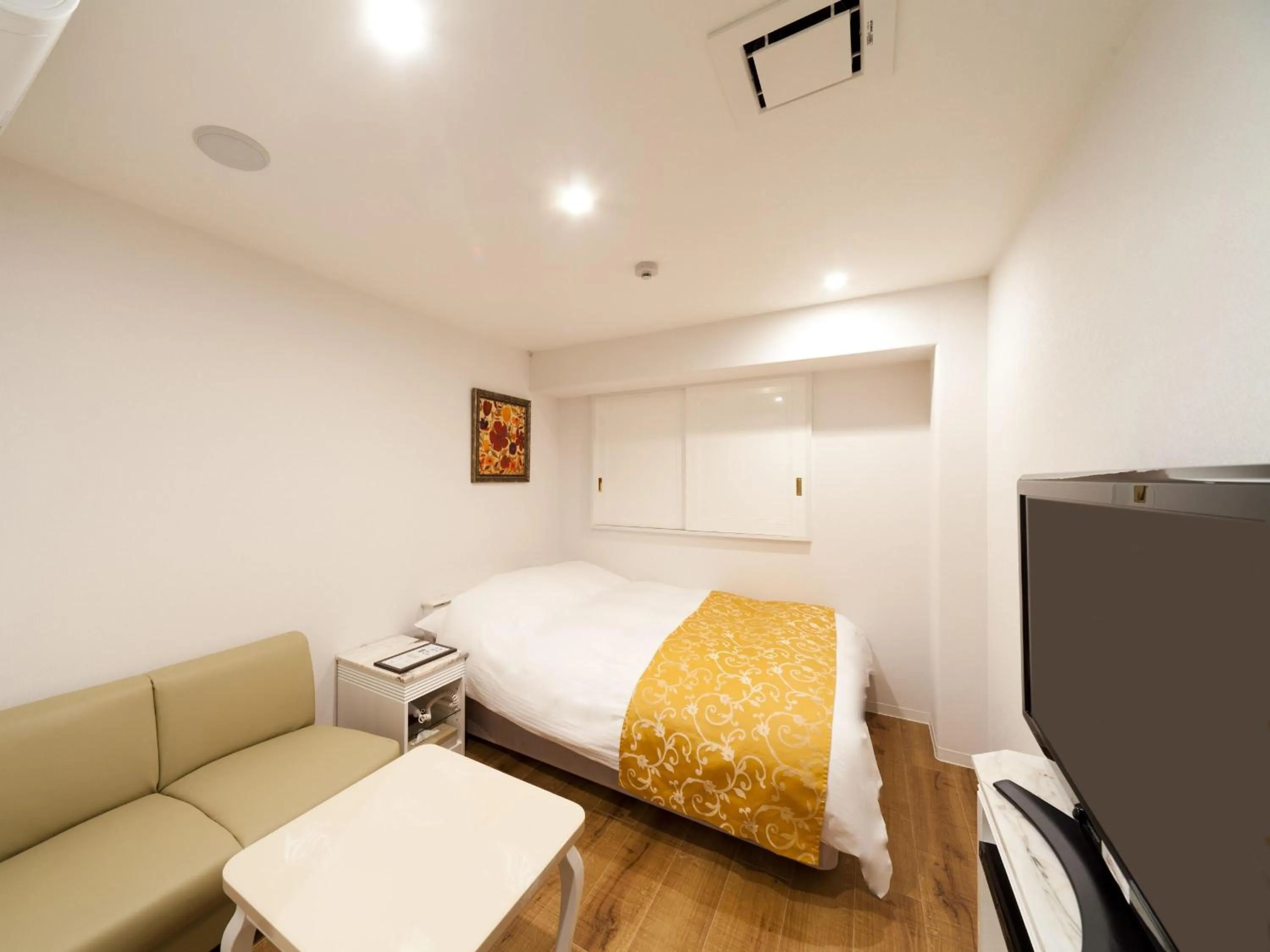 Bed in Hotel Fine Aroma Tennoji