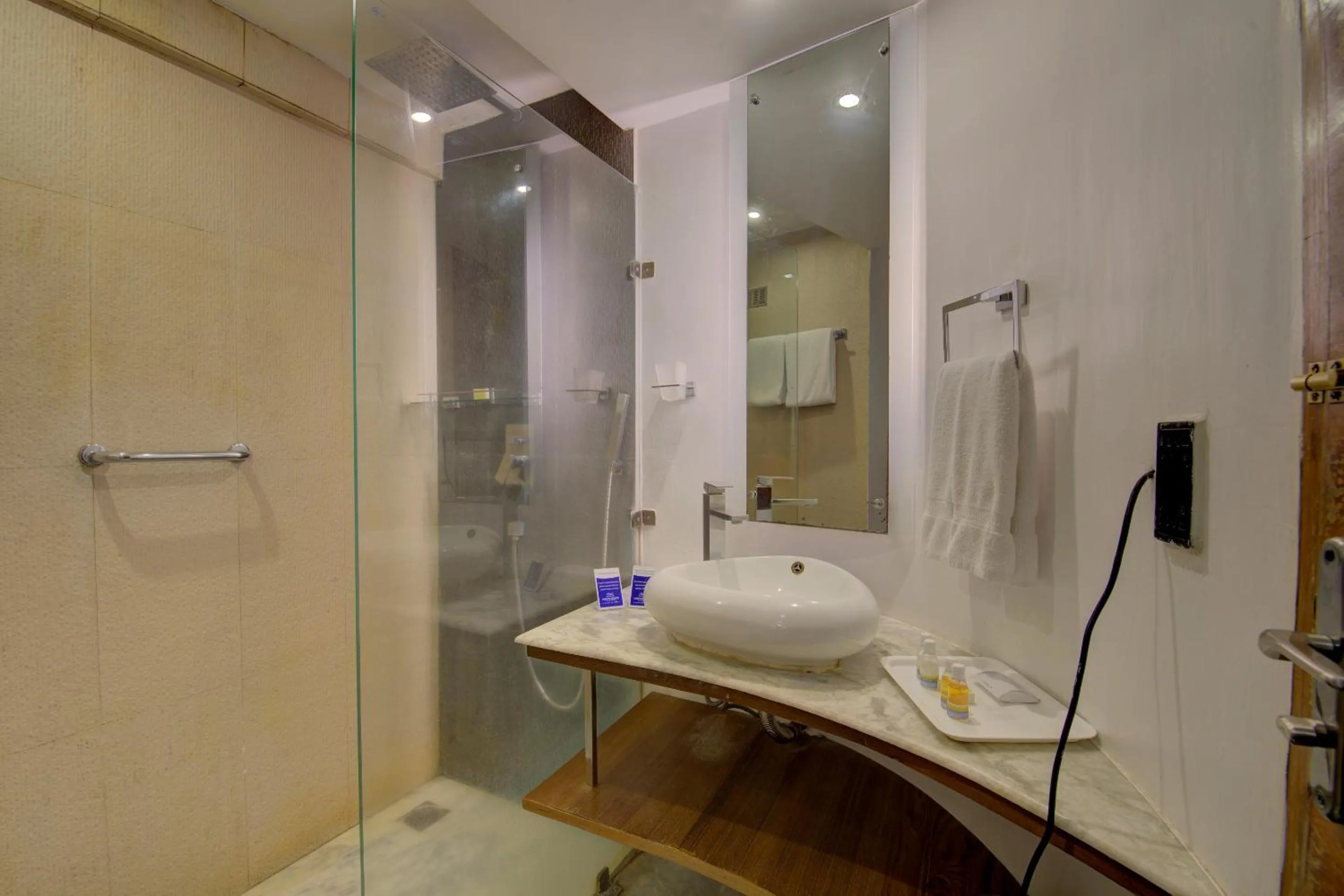 Bathroom in The Promenade