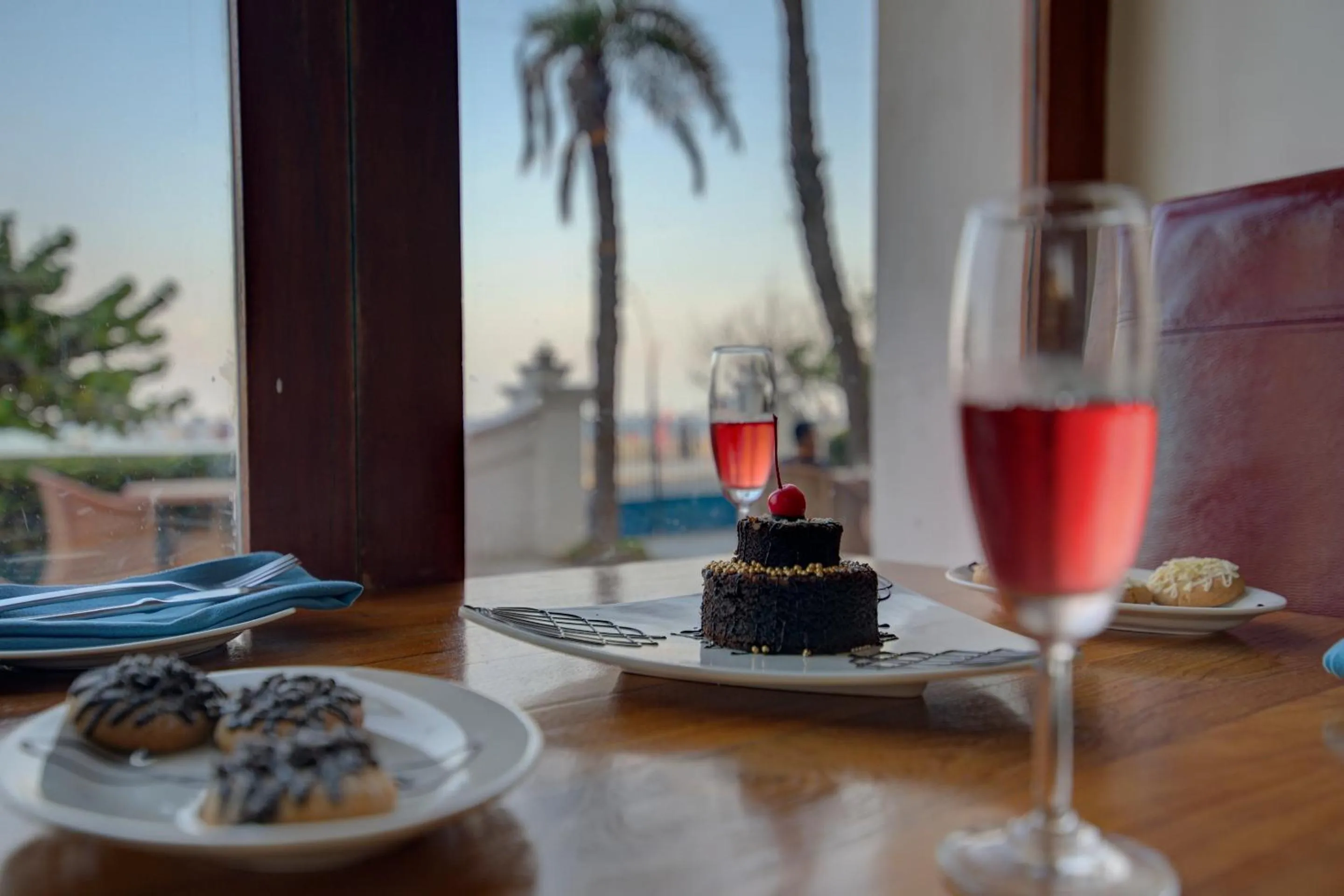 Food and drinks in The Promenade