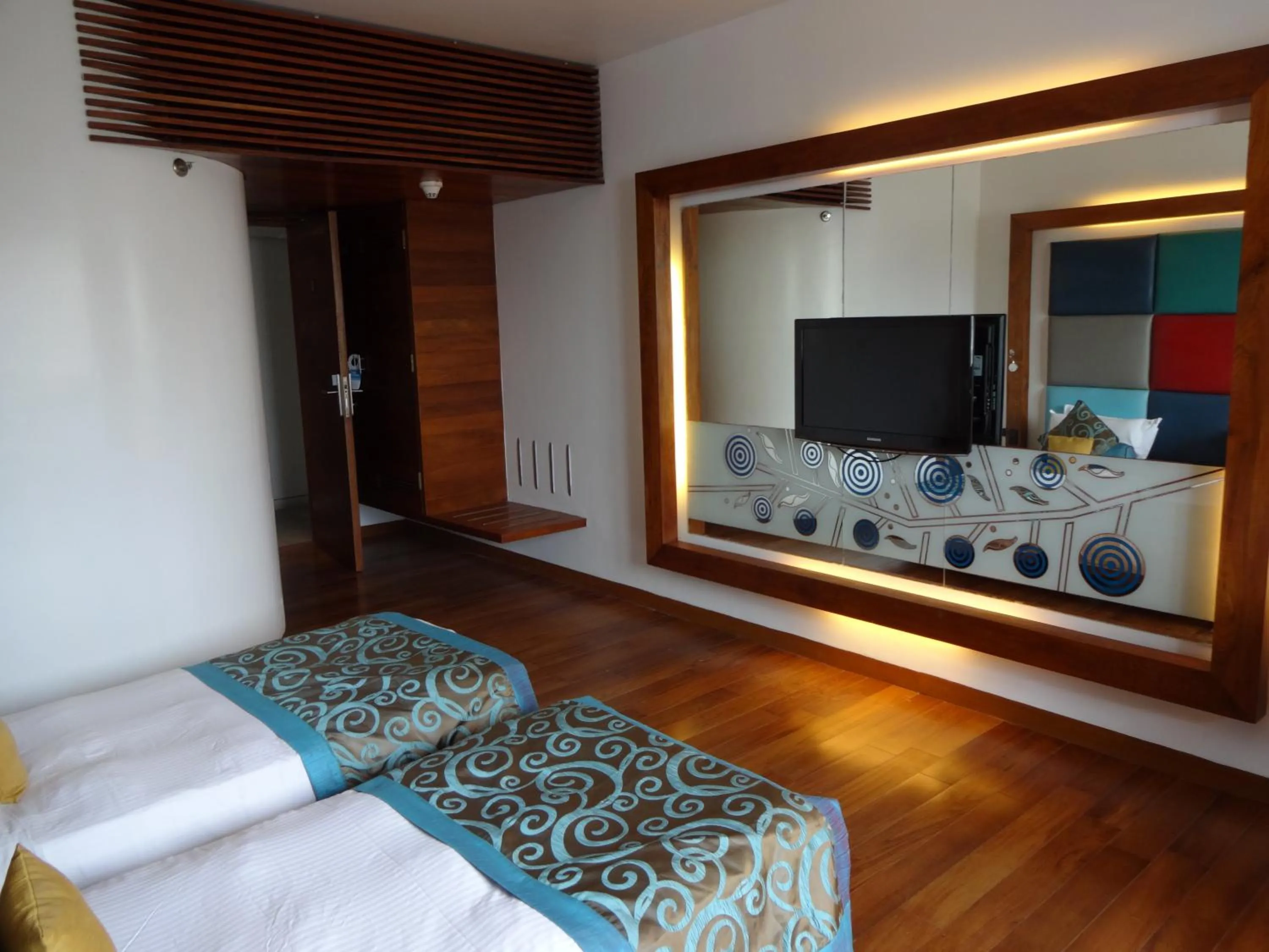 Bathroom, Bed in The Promenade