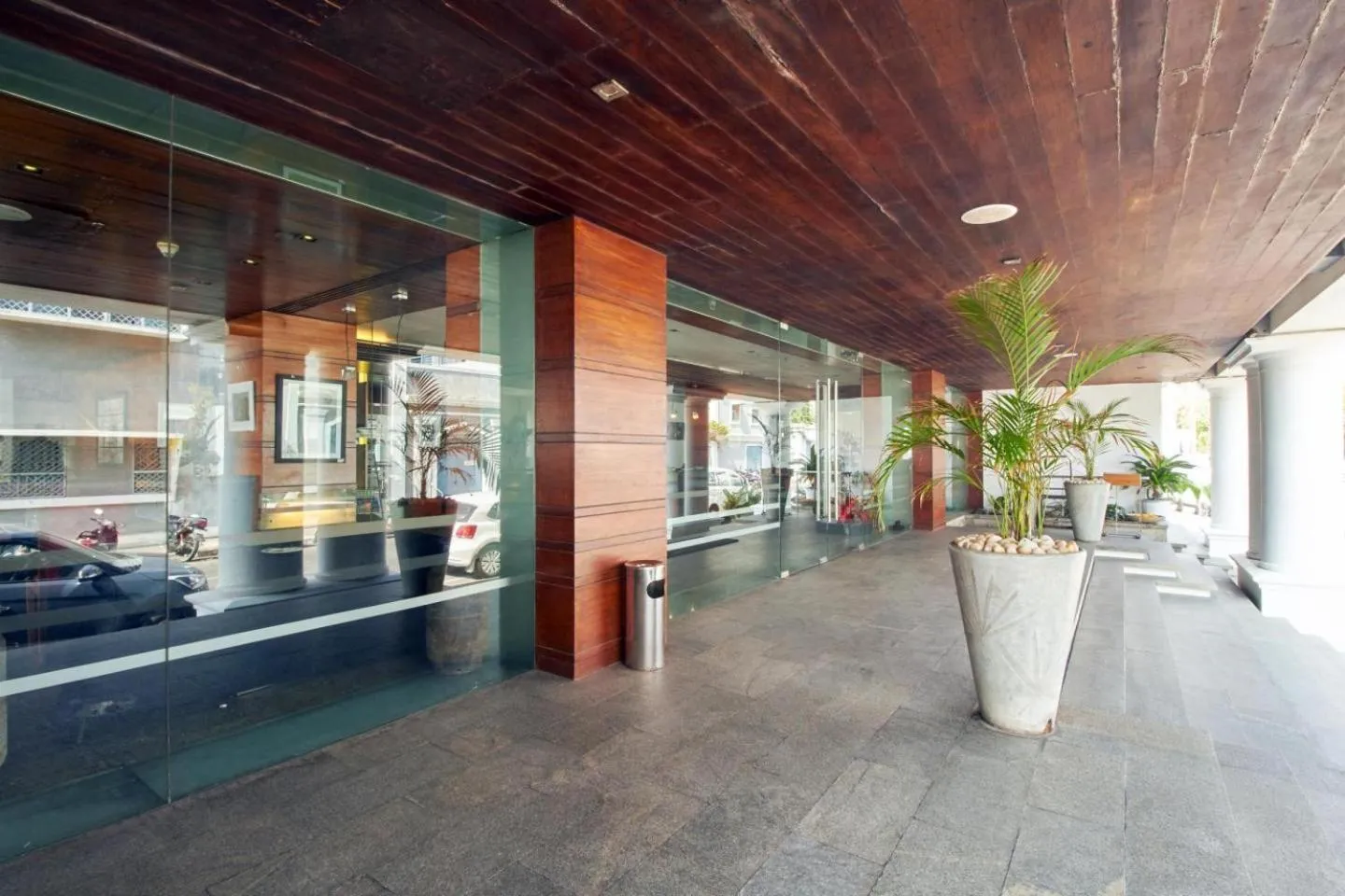 Facility for disabled guests in The Promenade