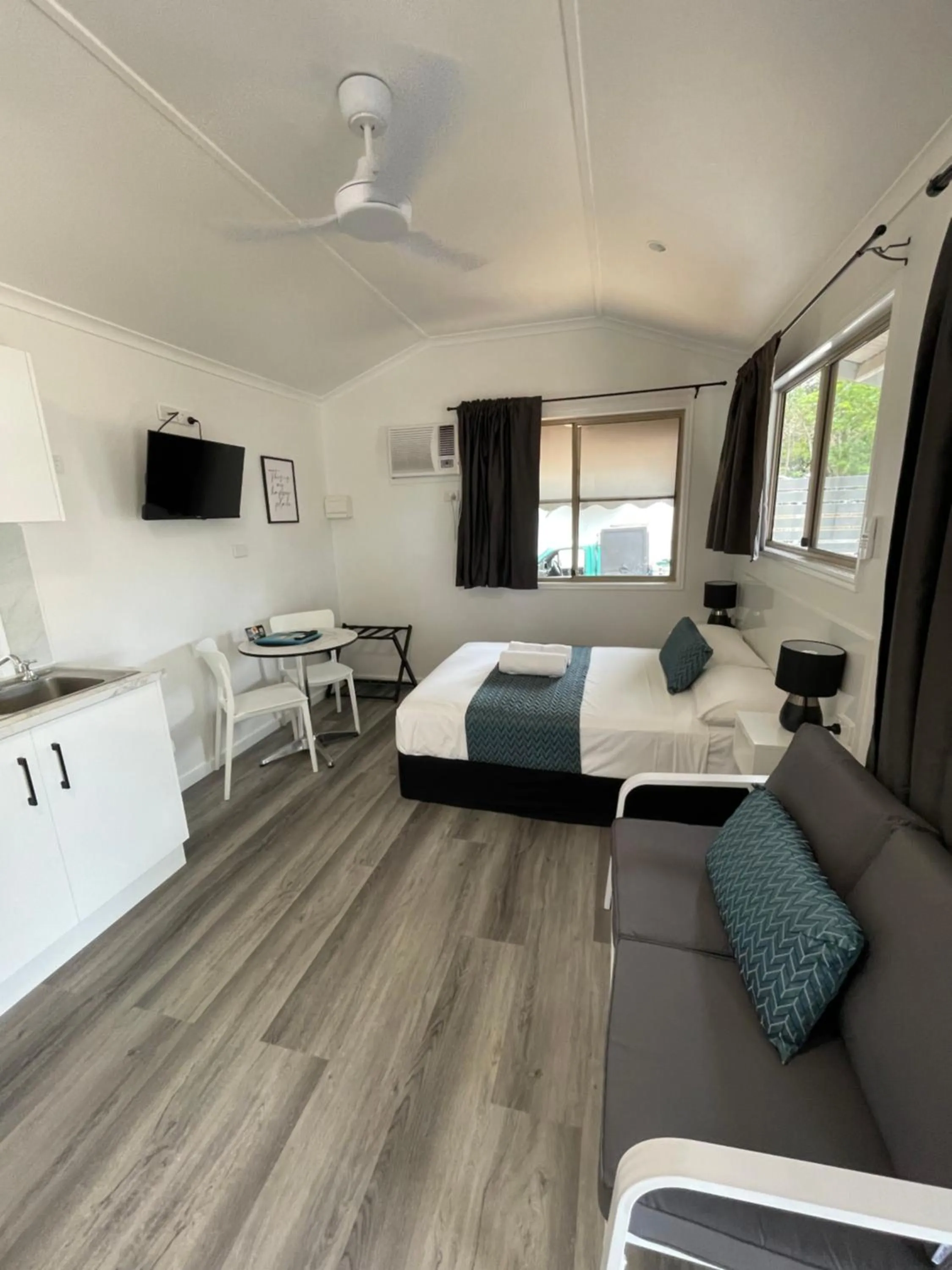 Bed in Ellis Beach Oceanfront Holiday Park