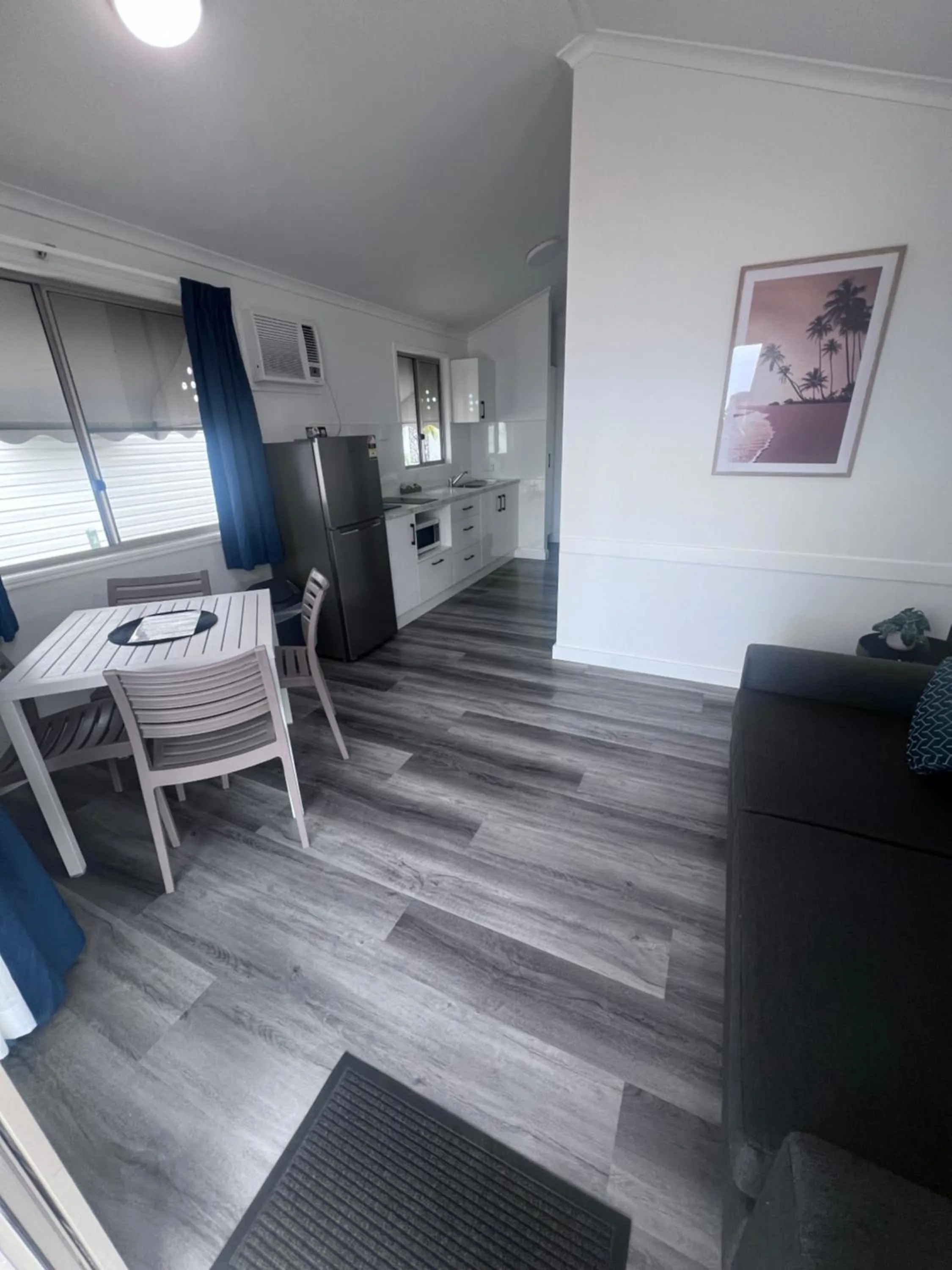 Living room in Ellis Beach Oceanfront Holiday Park