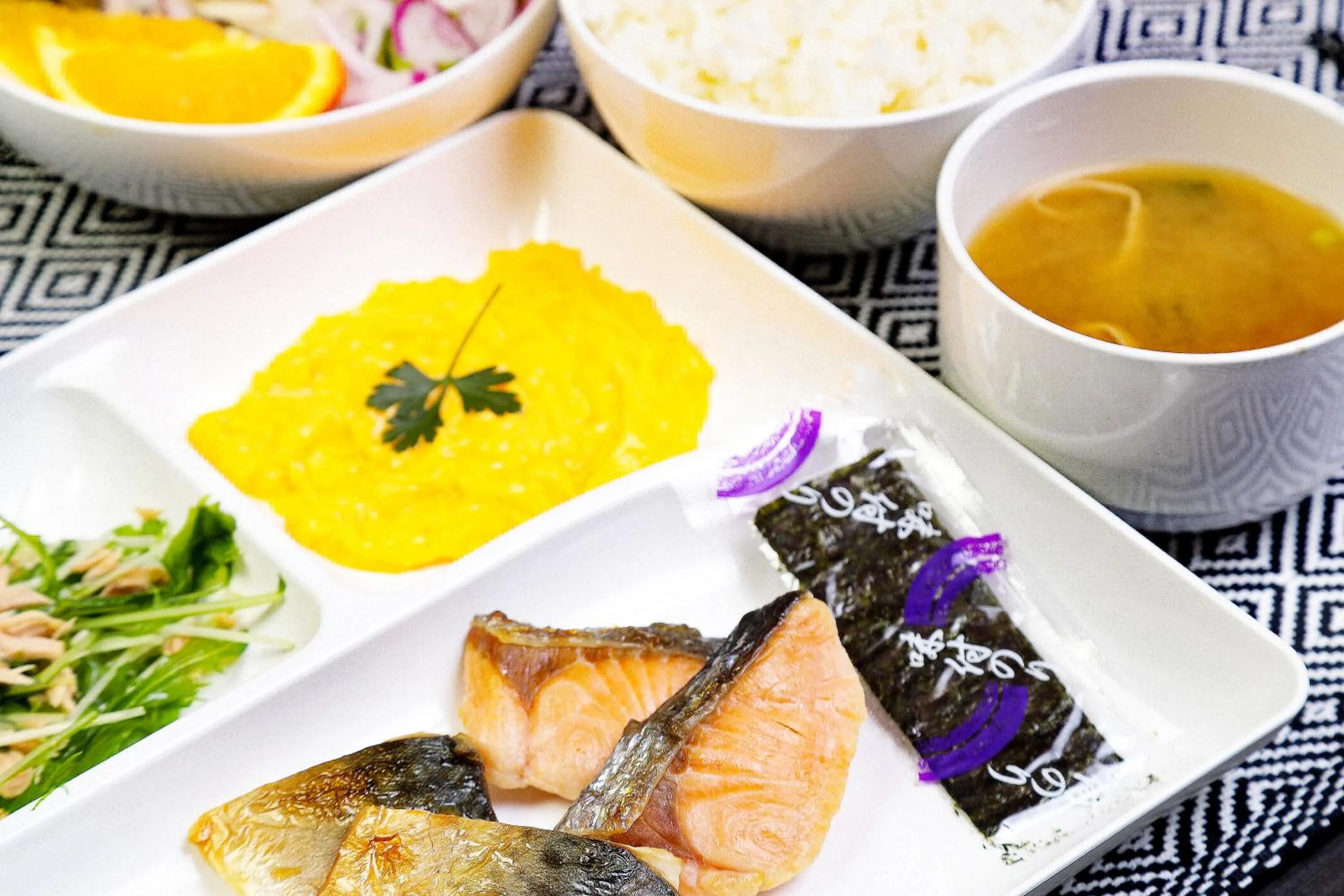 Food and drinks in Hotel Bloemen North Hanazono