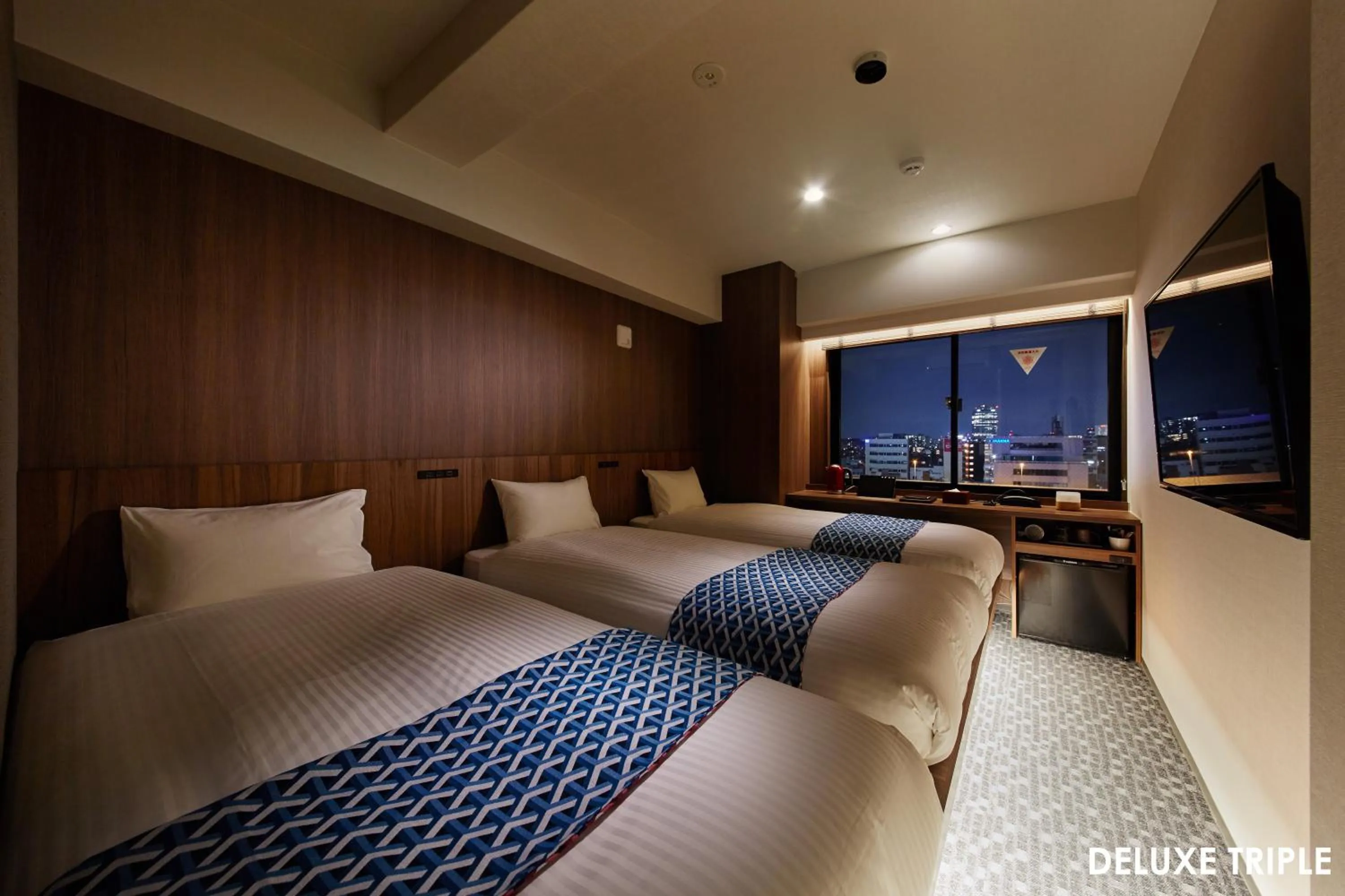 Photo of the whole room, Bed in HOTEL AMANEK Asakusa Ekimae