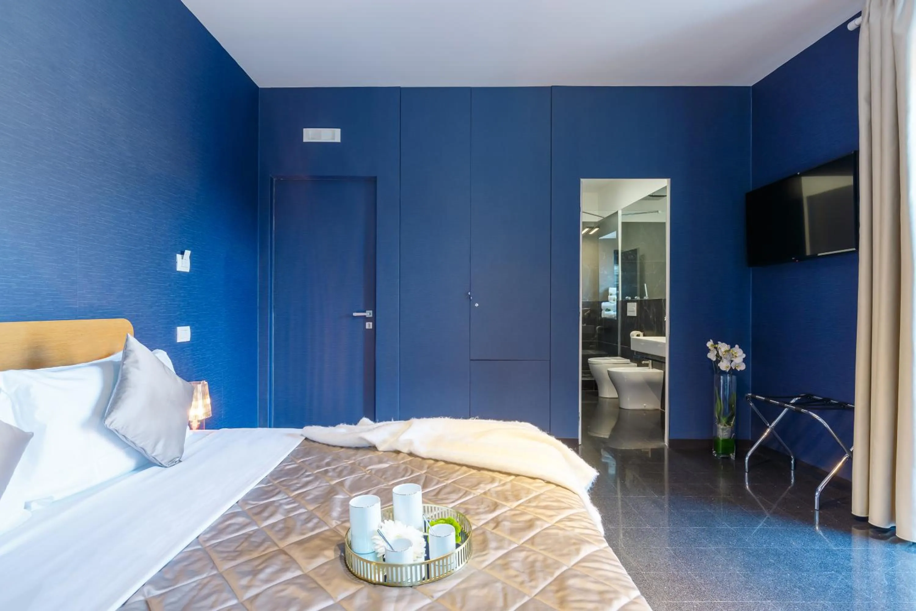 Photo of the whole room, Bed in Dimora Doria d'Angri