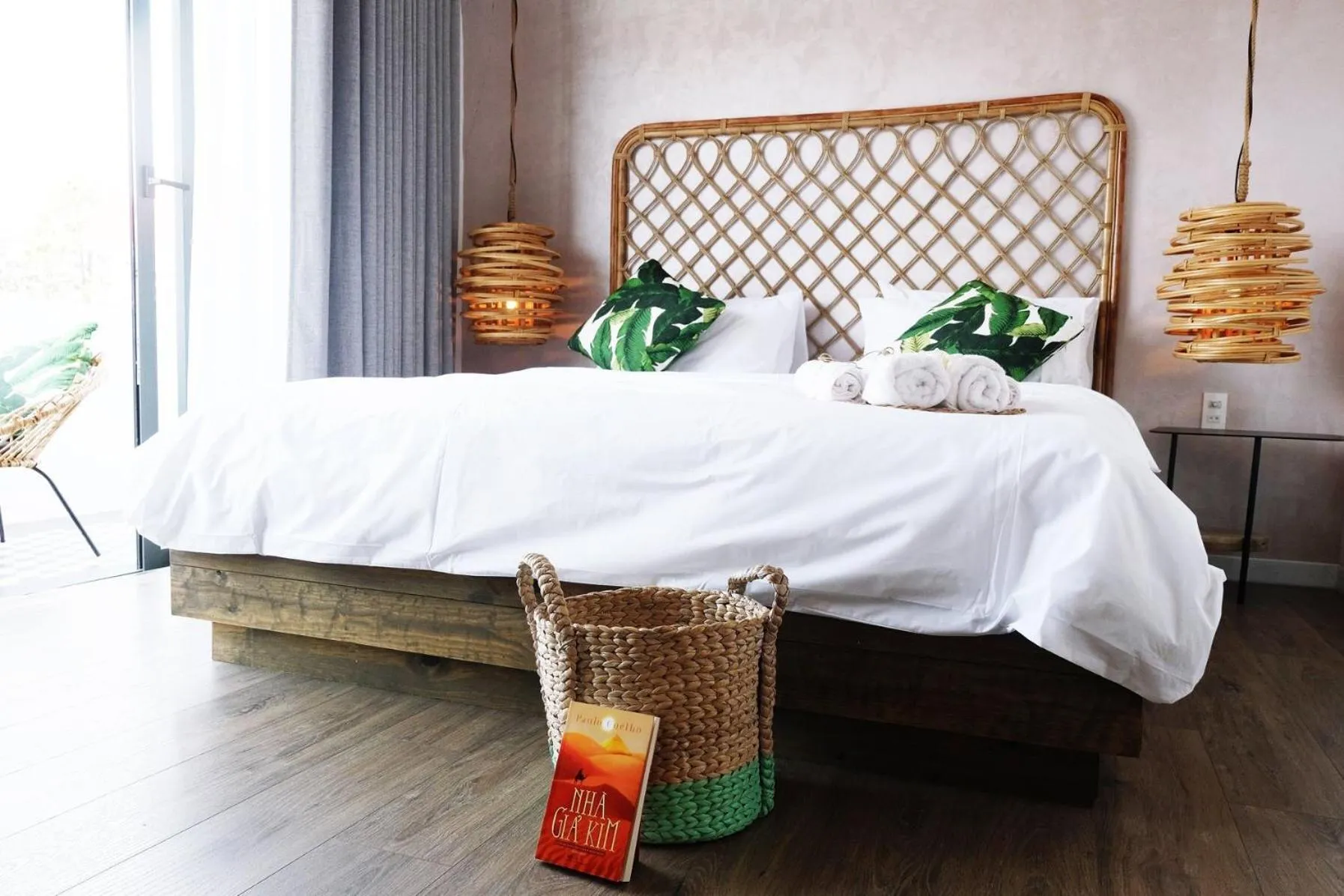 Bedroom, Bed in Green River Boutique Hotel