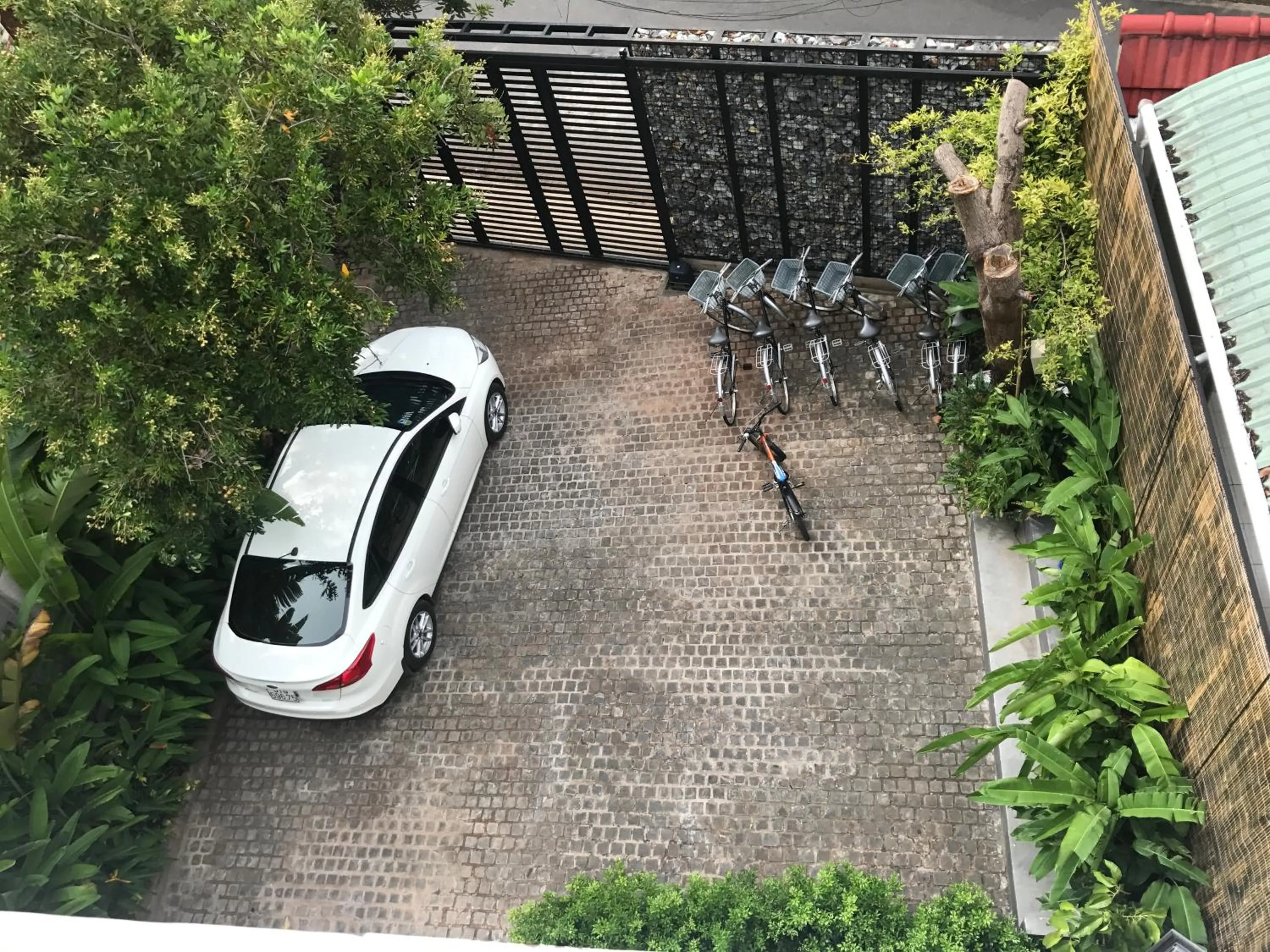 Garden view in Green River Boutique Hotel