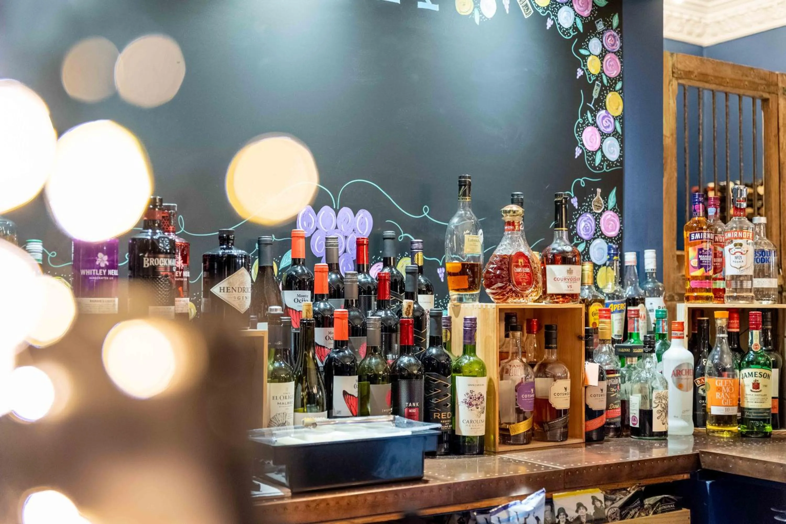 Lounge or bar in Three Ways House Hotel