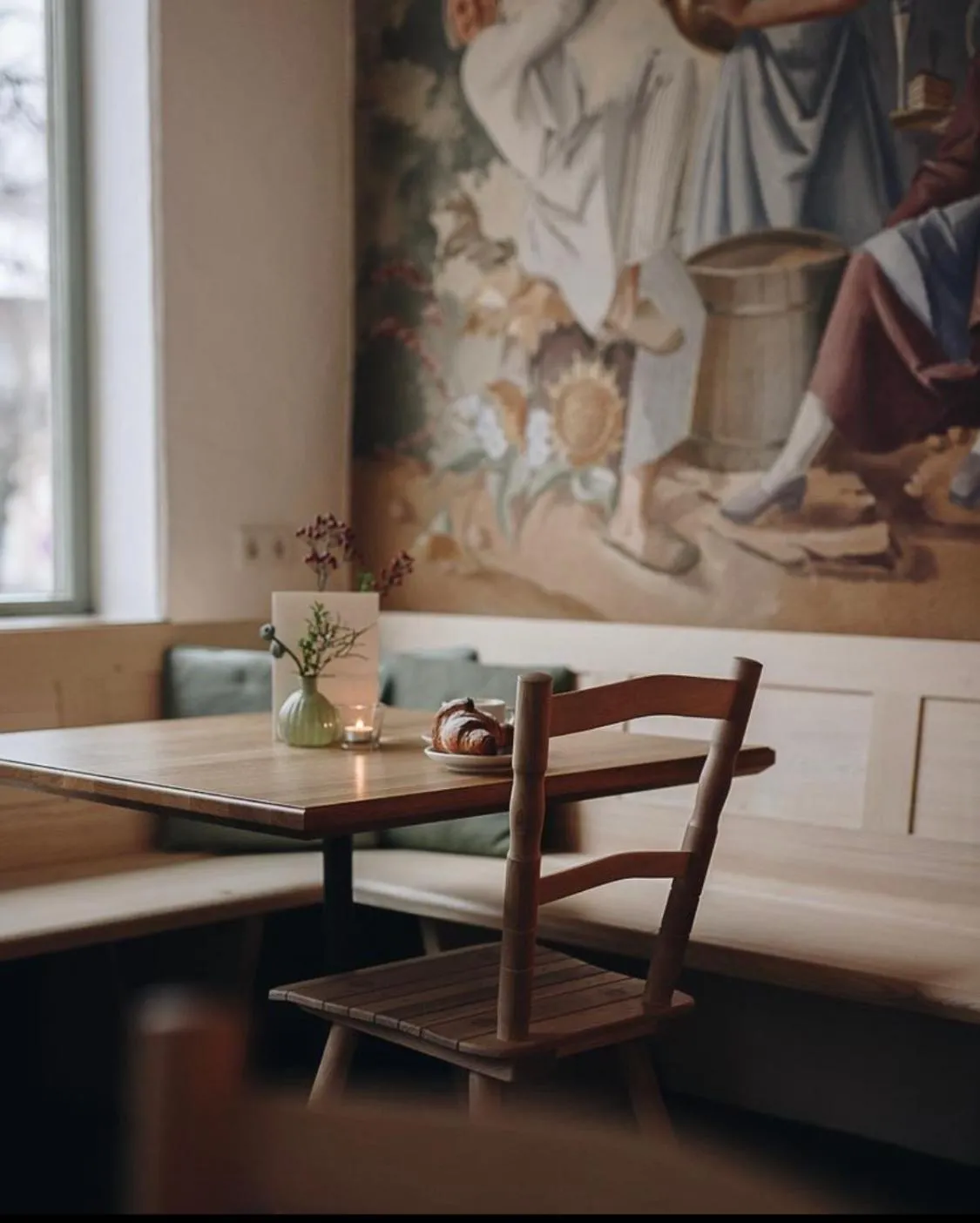 Restaurant/places to eat in Fischer Apartments