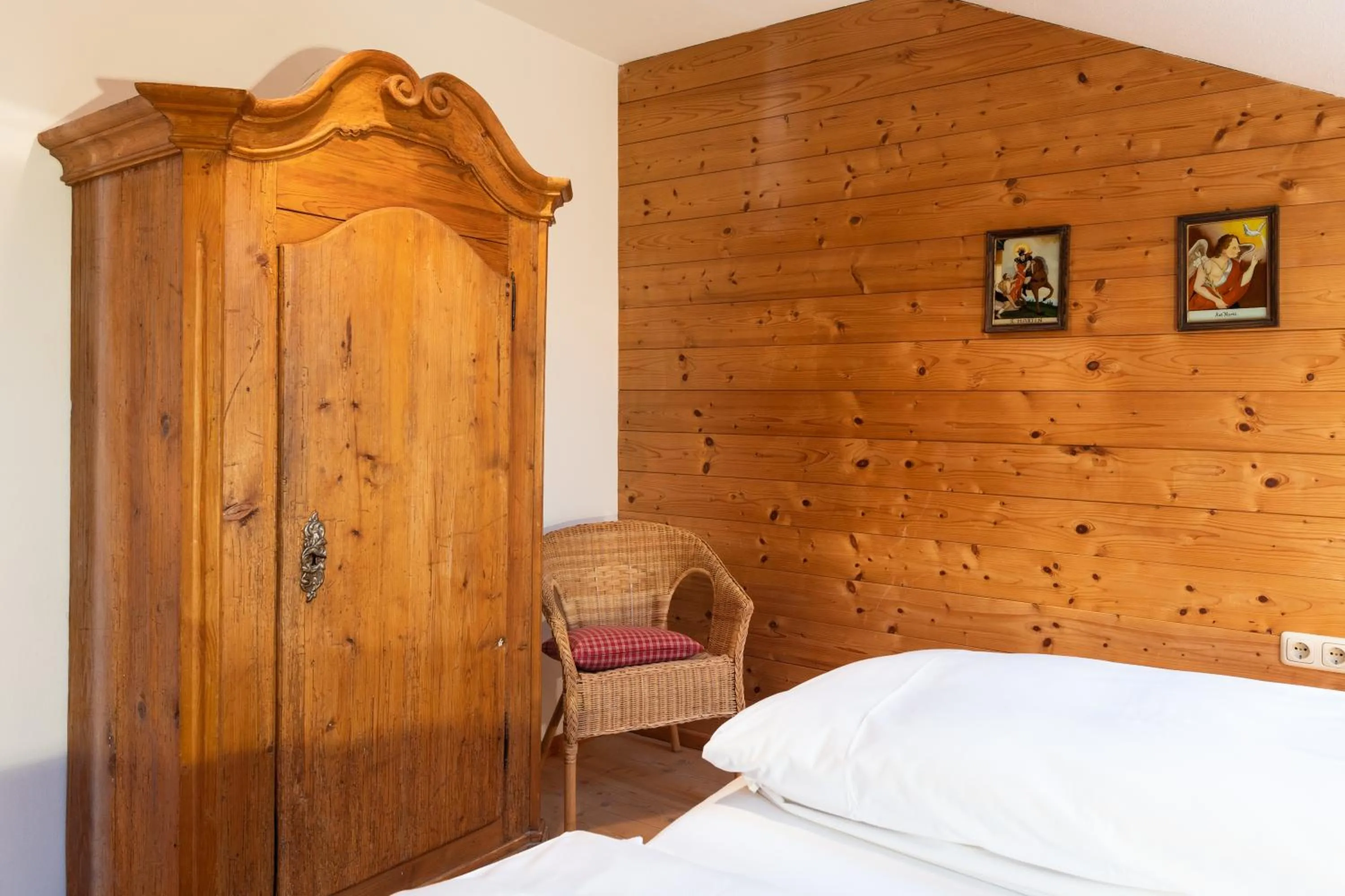 Bed in Fischer Apartments