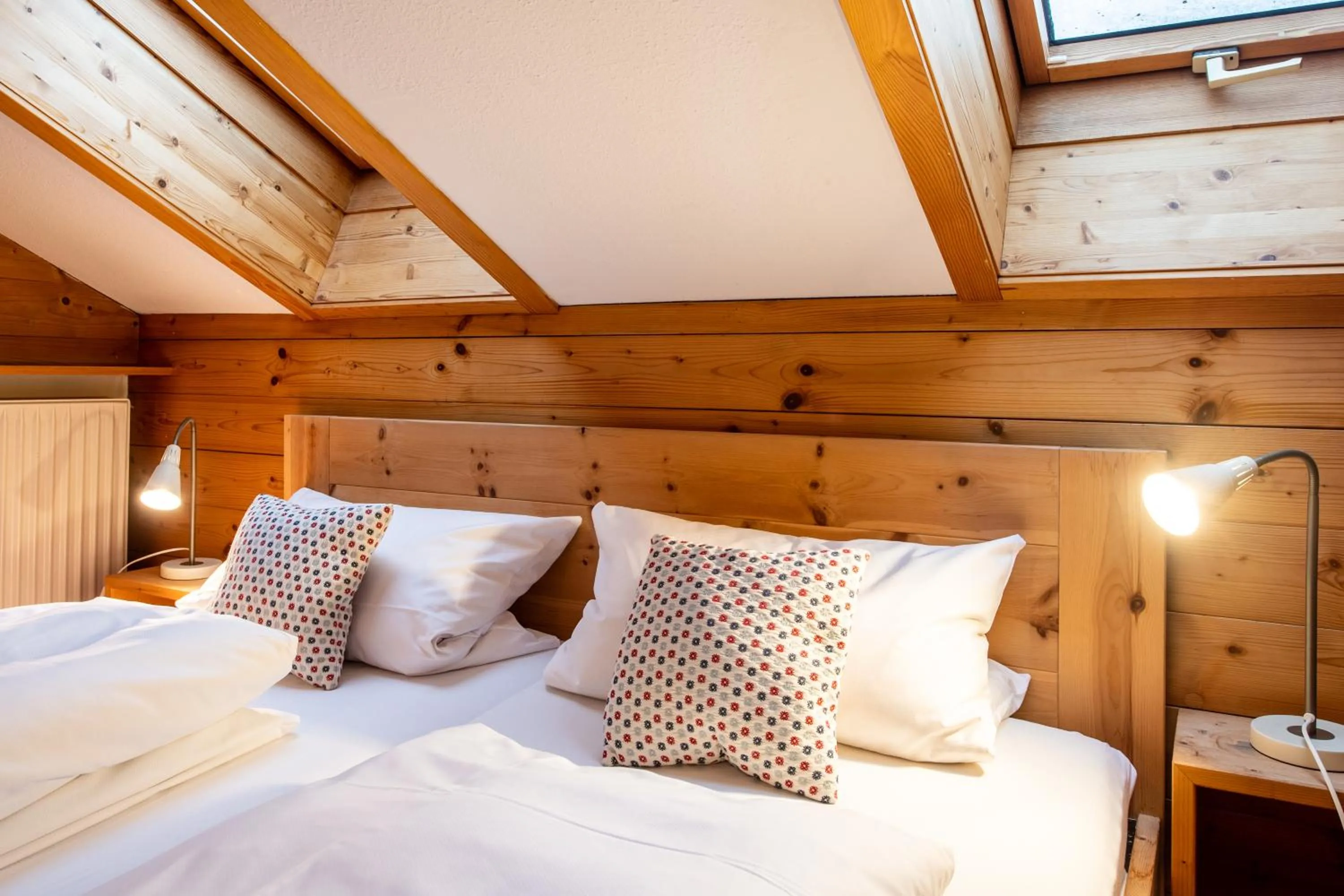 Bed in Fischer Apartments