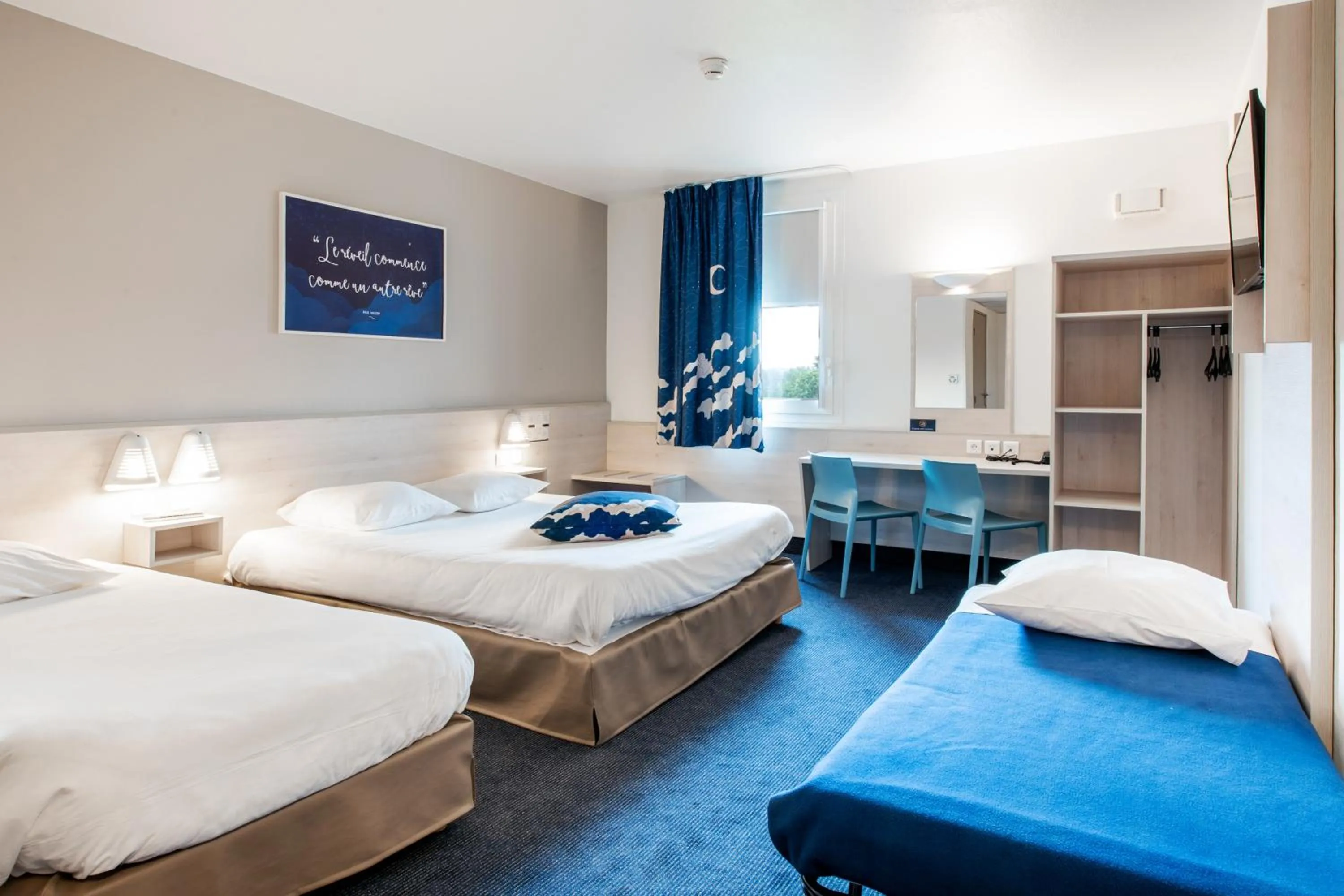 Photo of the whole room, Bed in Ace Hôtel Toulouse Blagnac