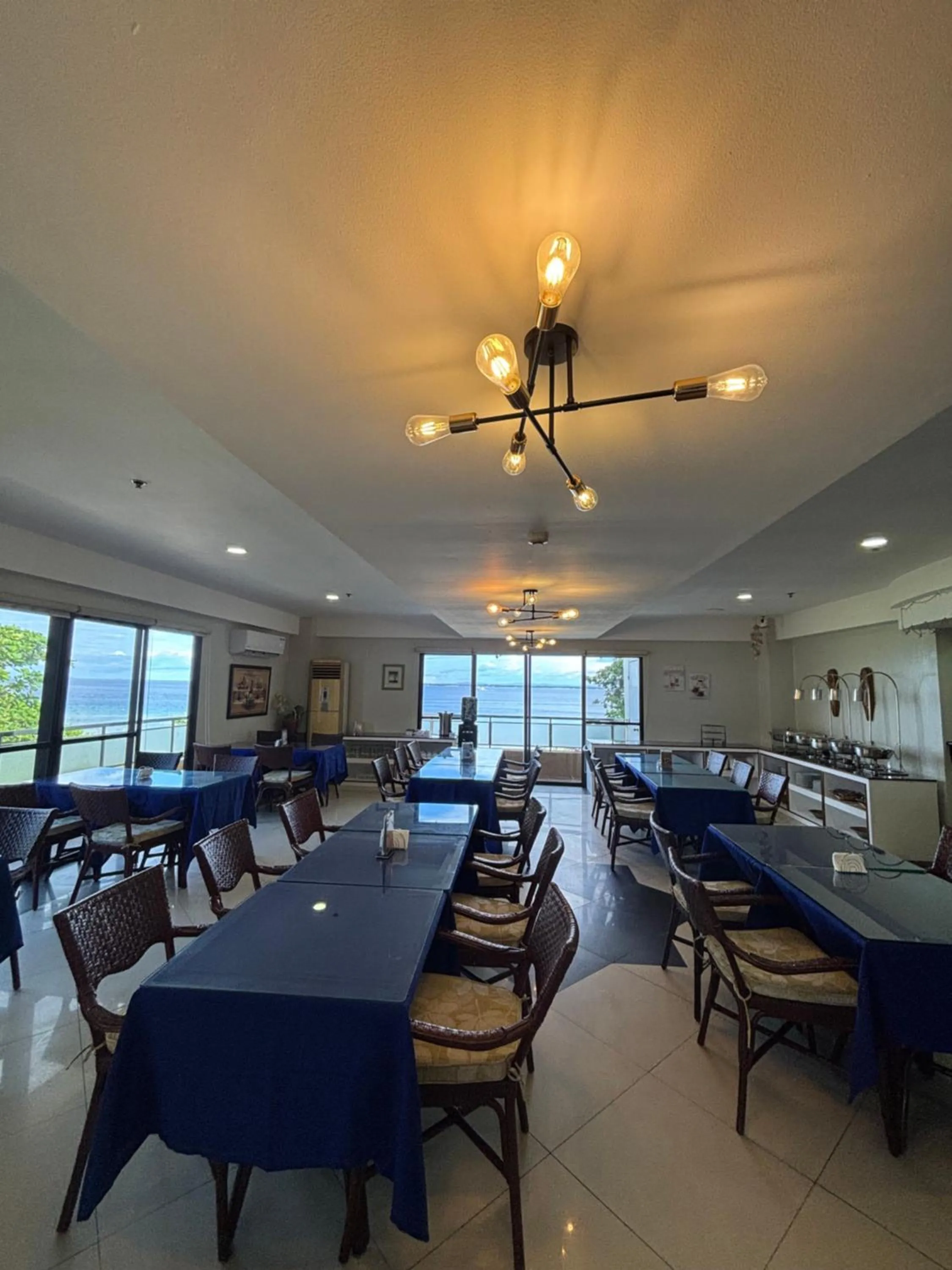 Restaurant/places to eat in Palmbeach Resort & Spa Mactan, Cebu