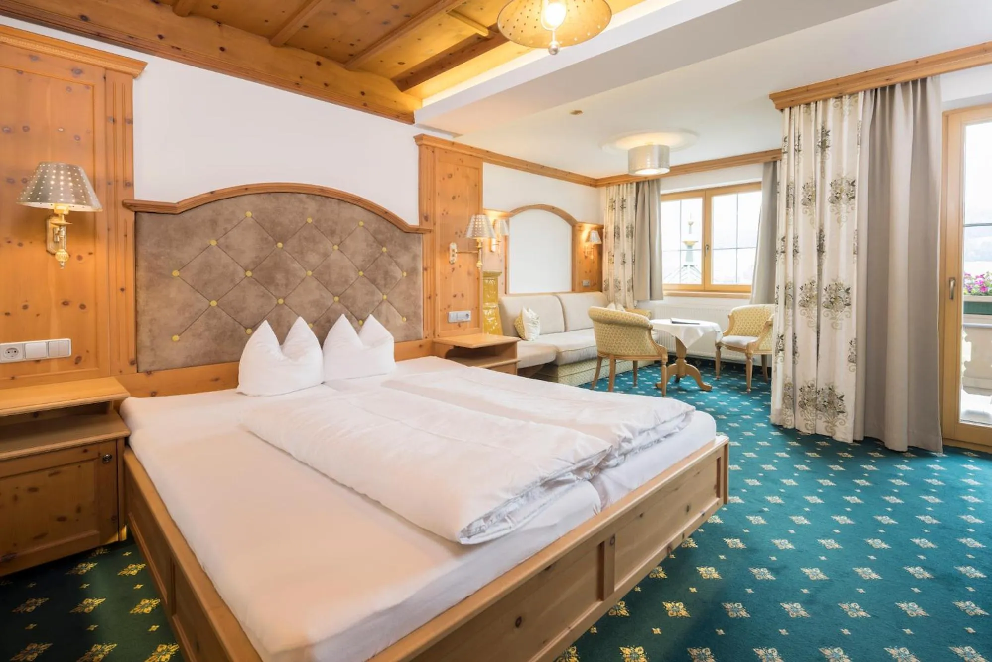 Bed in Hotel Silberberger - Wildschönau