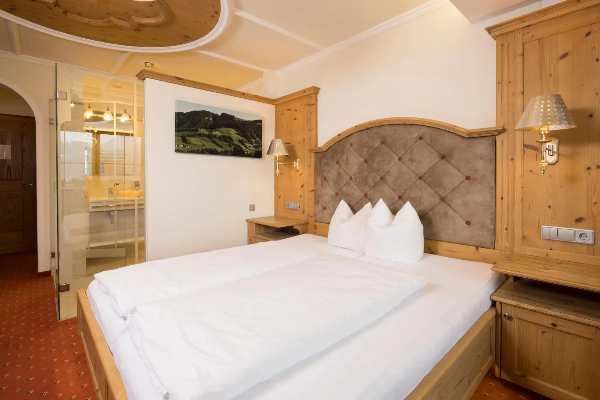 Bed in Hotel Silberberger - Wildschönau