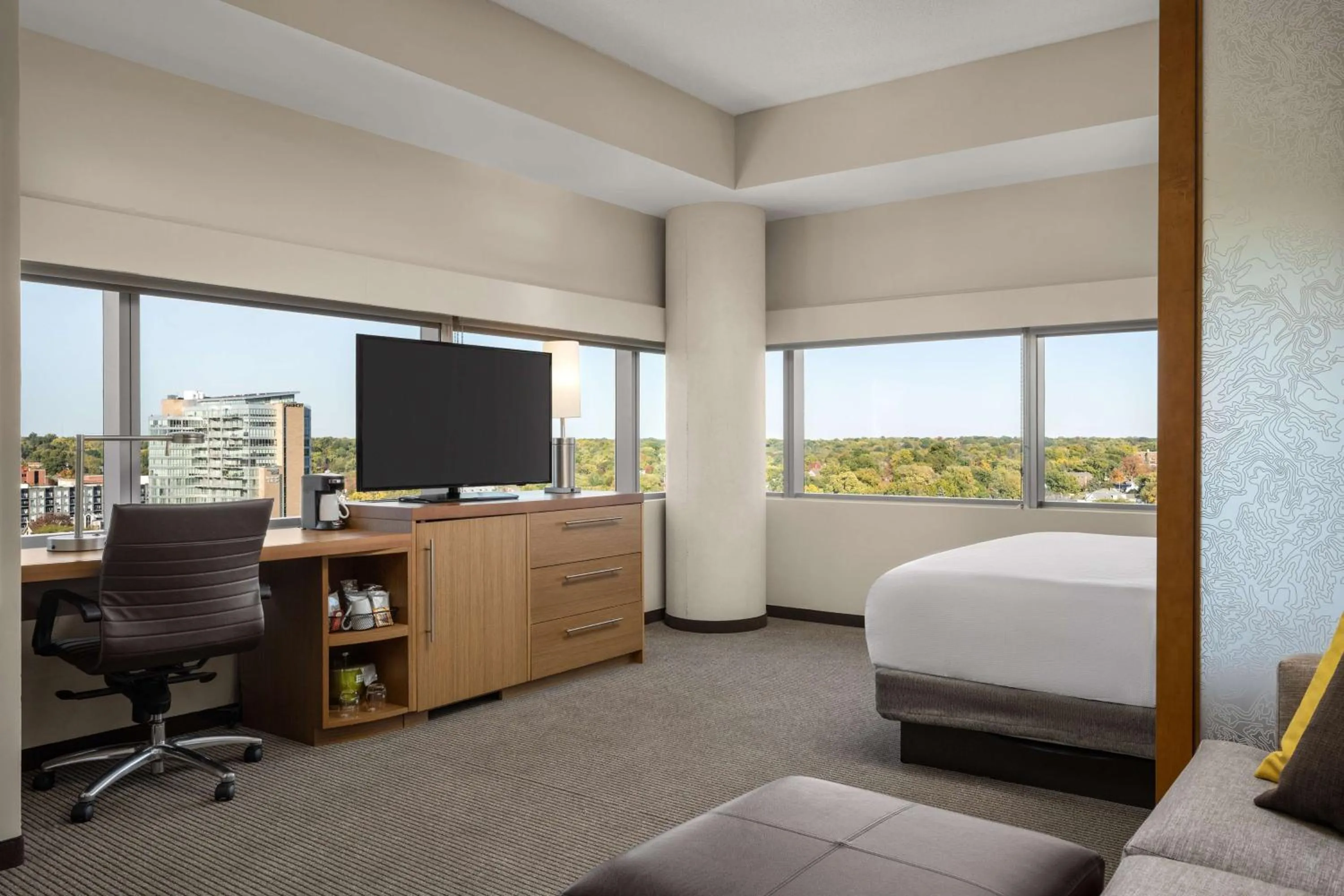 View (from property/room), Bed in Hyatt Place Iowa City Downtown