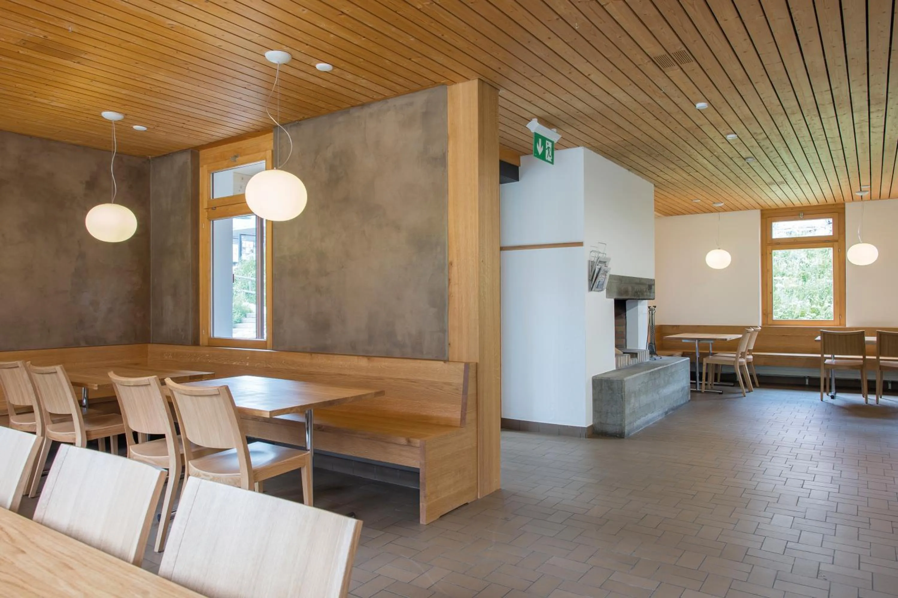 Restaurant/places to eat in Pontresina Youth Hostel