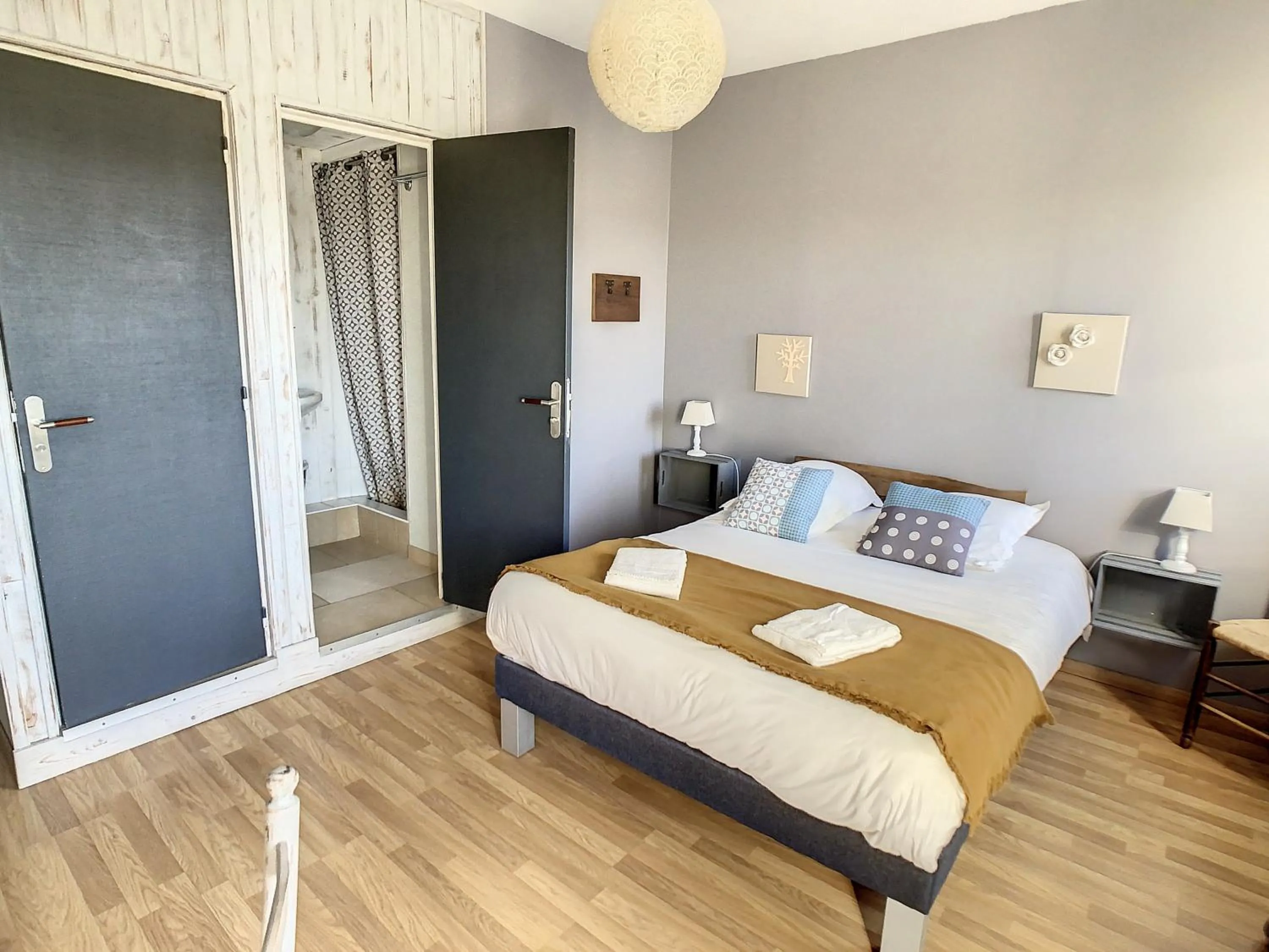 Photo of the whole room, Bed in Logis Hôtel Restaurant La Borie