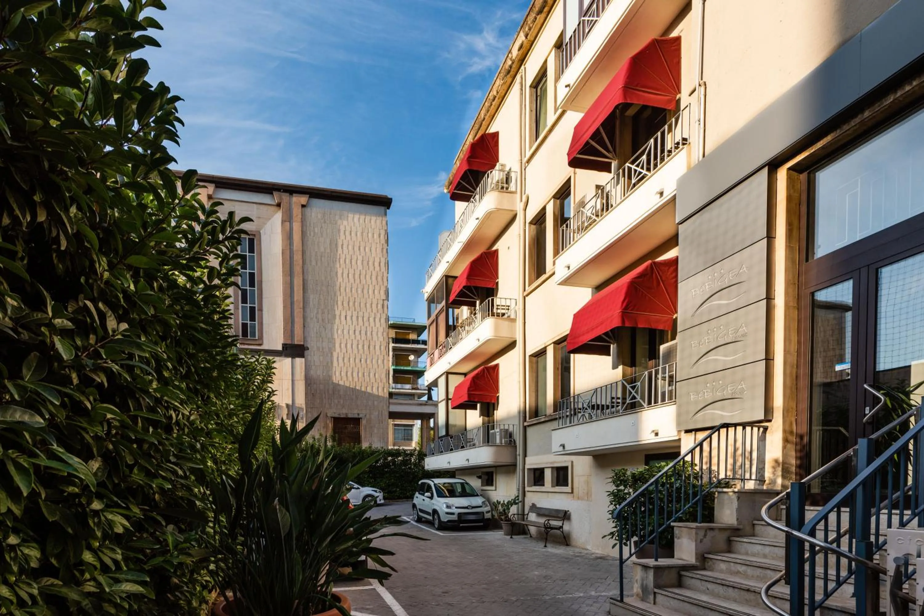 Property building in BeBIGEA Rooms