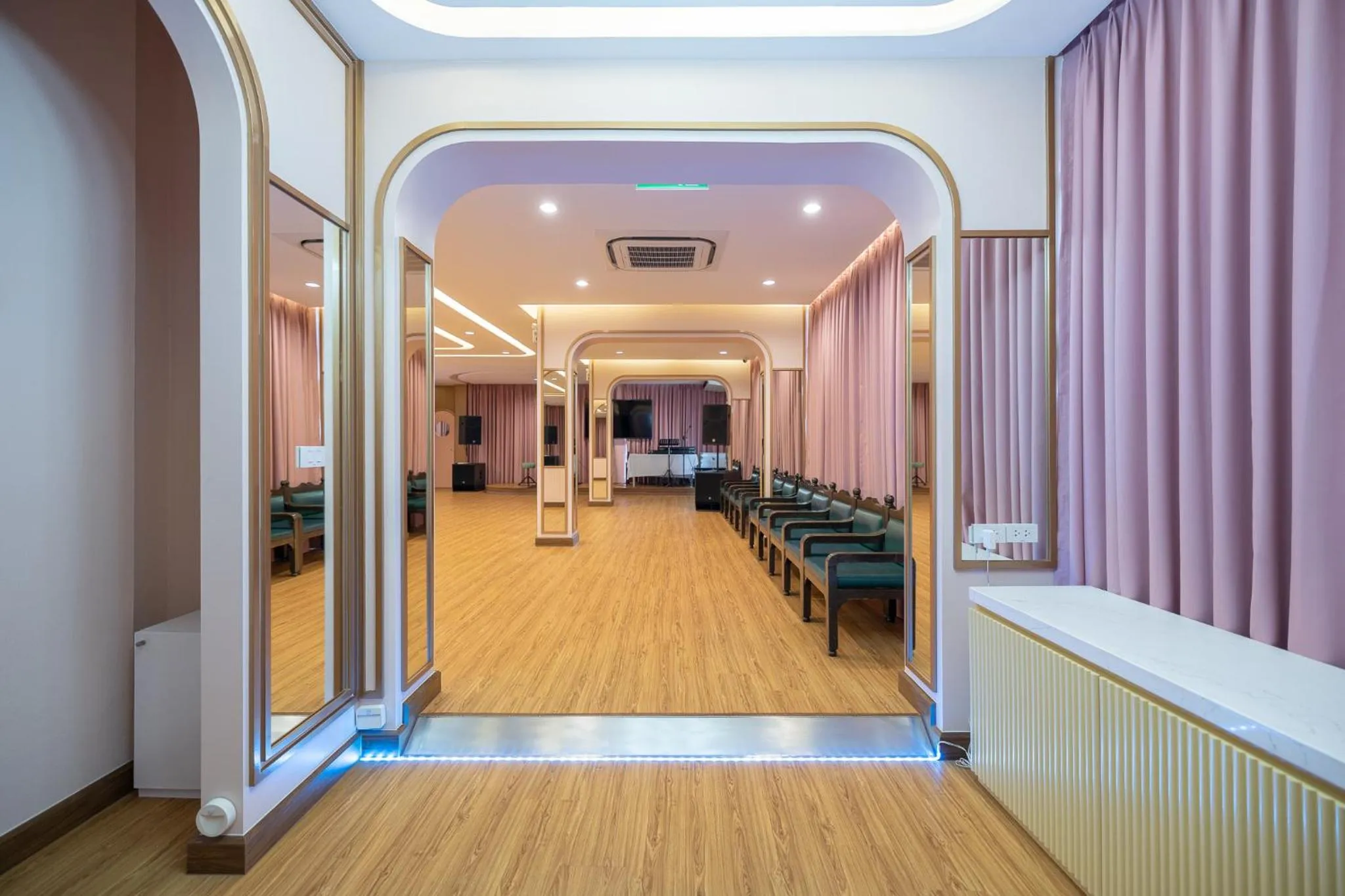 Banquet/Function facilities in Bangkok Rama Hotel