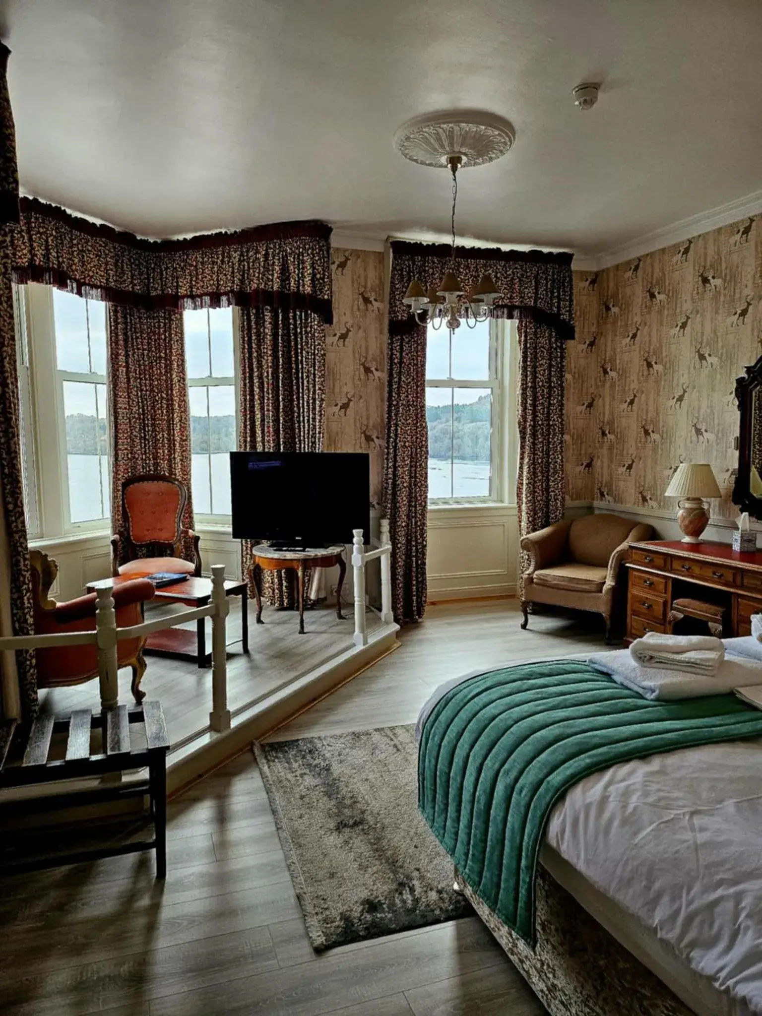 Superior Double or Twin Room with Sea View in Western Isles Hotel Superior Double or Twin Room with Sea View in Western Isles Hotel