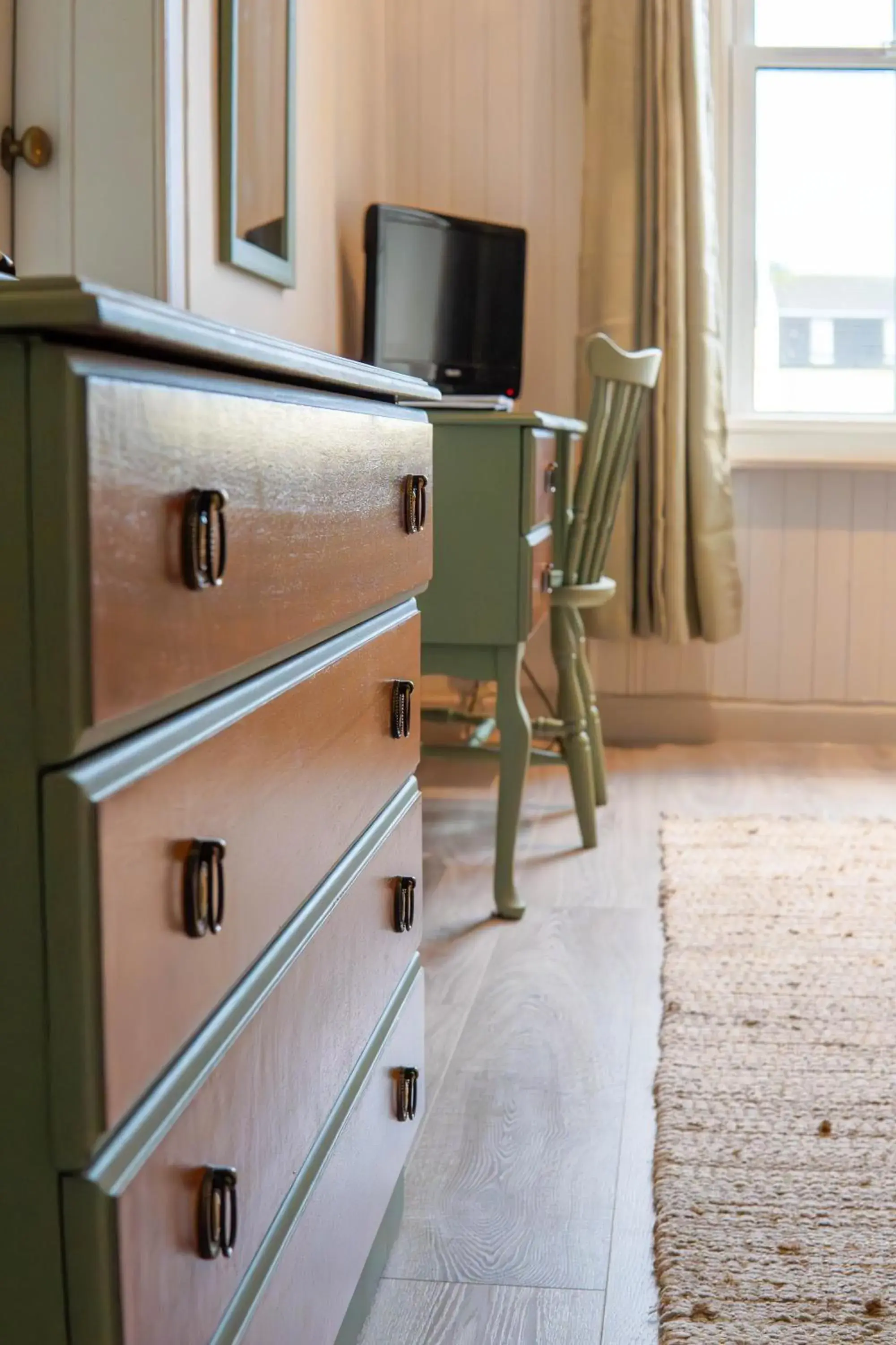 King or Twin Room with Inland View in Western Isles Hotel King or Twin Room with Inland View in Western Isles Hotel