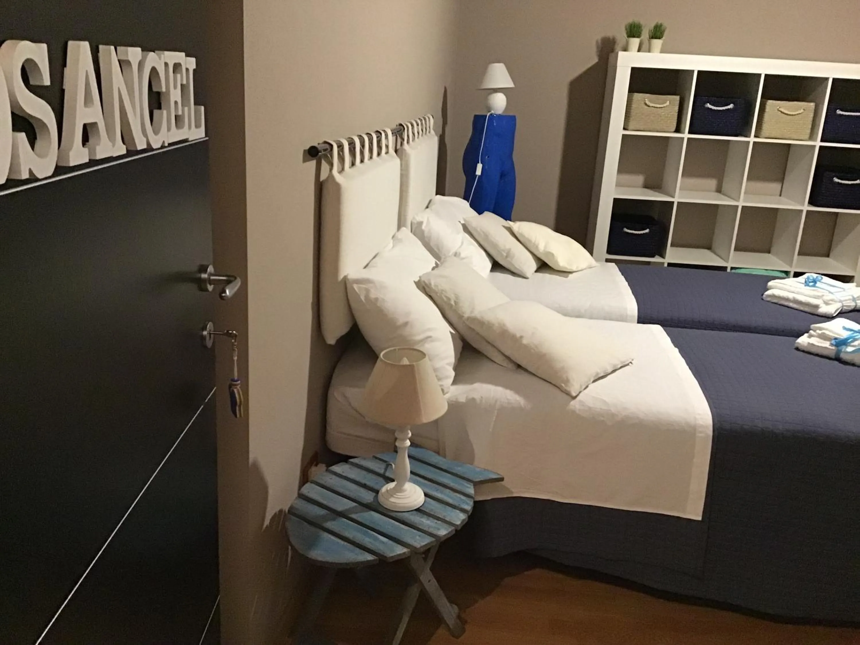 Bathroom, Bed in Original b&b