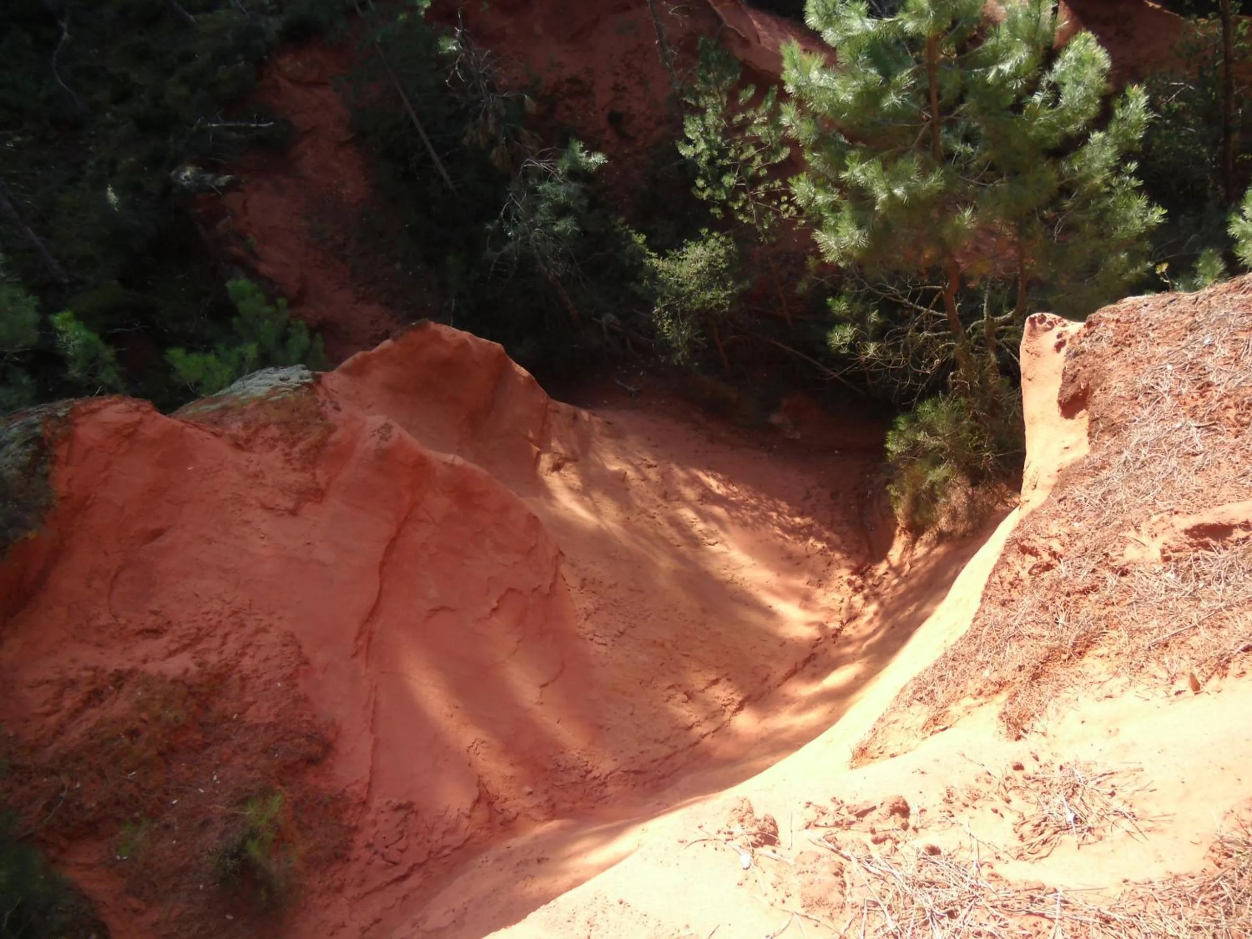 Natural landscape in La Colline des Ocres Village de vacances 3 étoiles