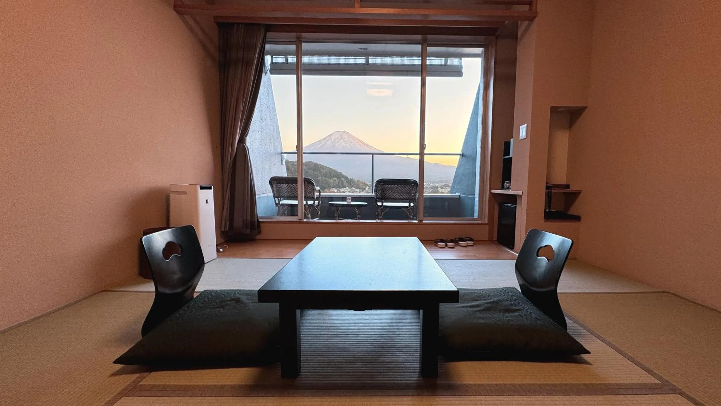 Photo of the whole room in Mizno Hotel