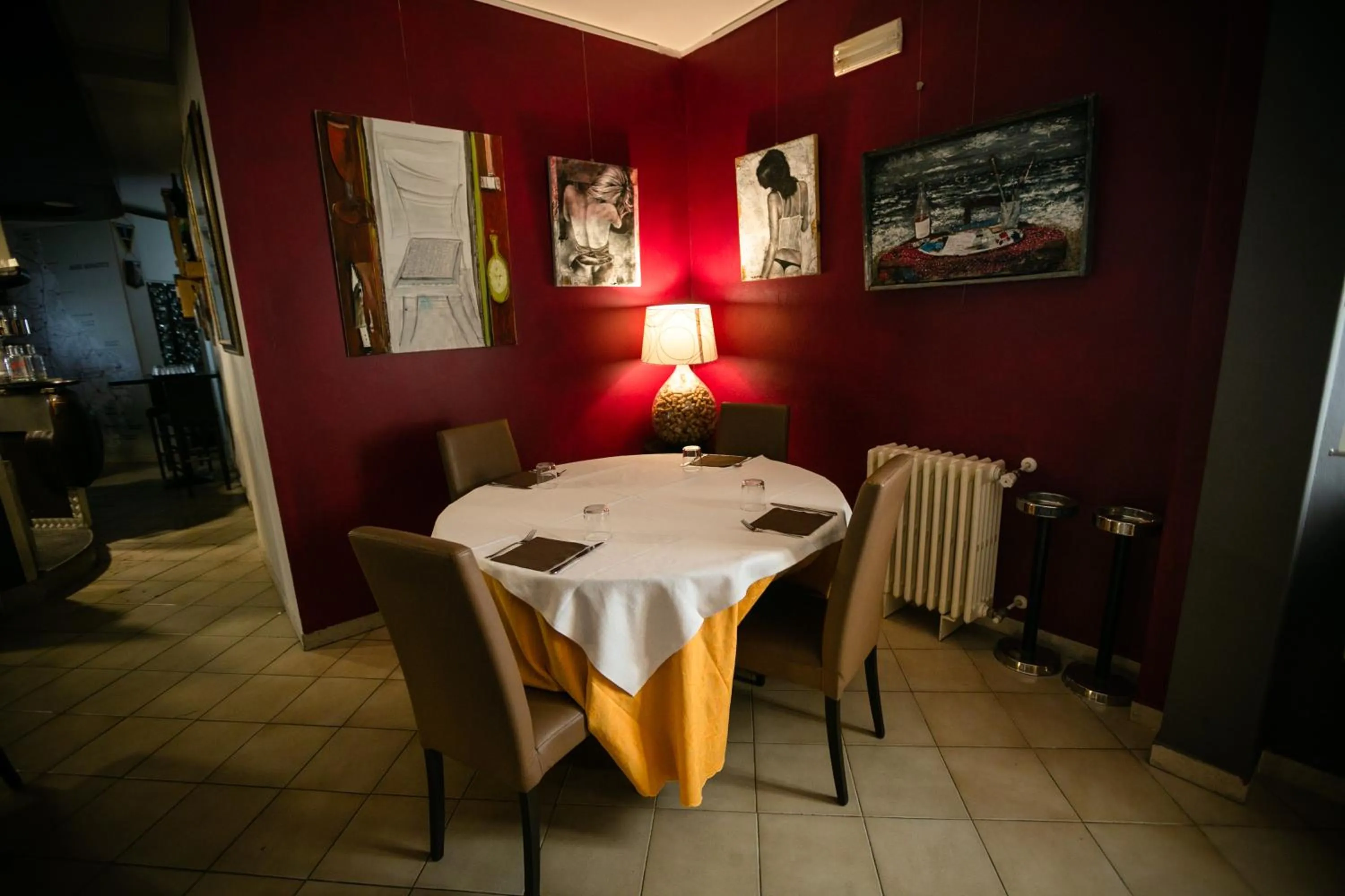 Restaurant/places to eat in Albergo Italia