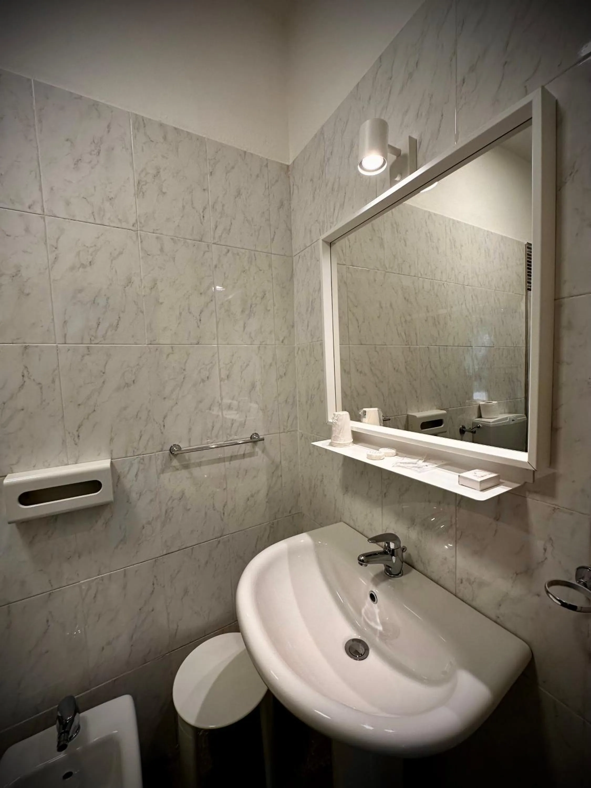 Bathroom in Albergo Italia