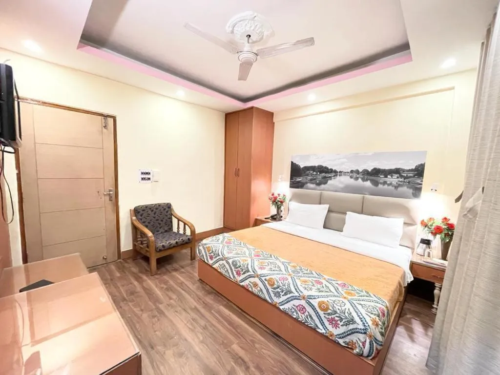 Bedroom, Bed in Hotel Centre Point