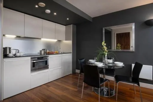 Coffee/tea facilities in The Chambers