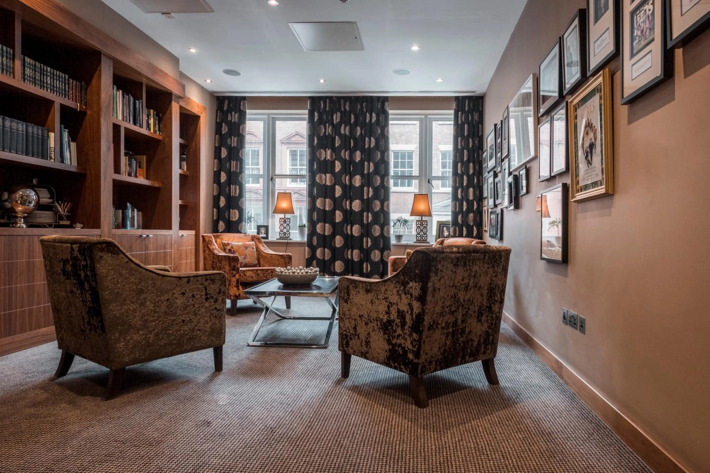 Communal lounge/ TV room in The Chambers