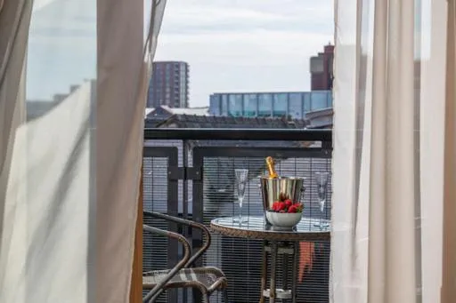 Balcony/Terrace in The Chambers