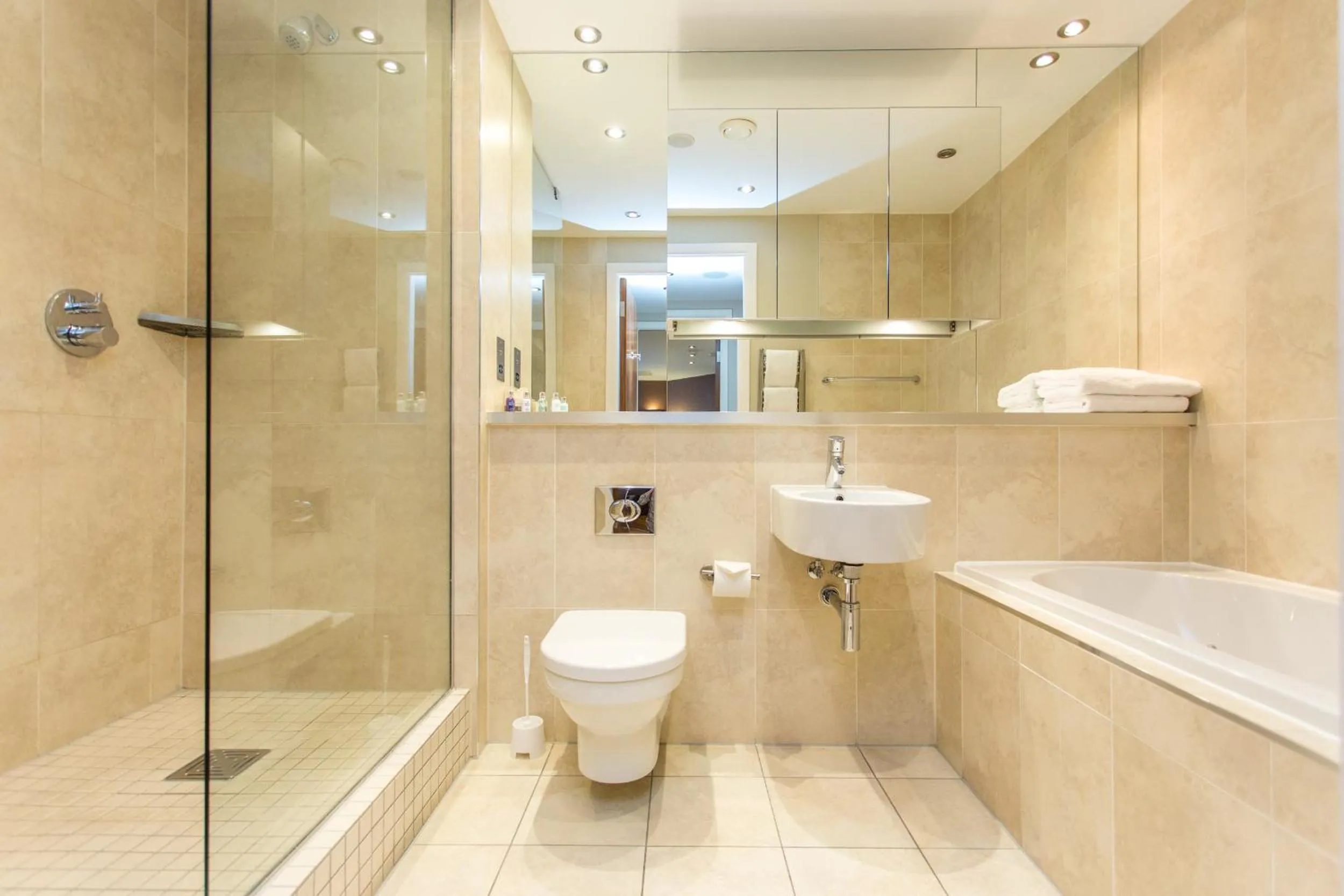 Bathroom in The Chambers