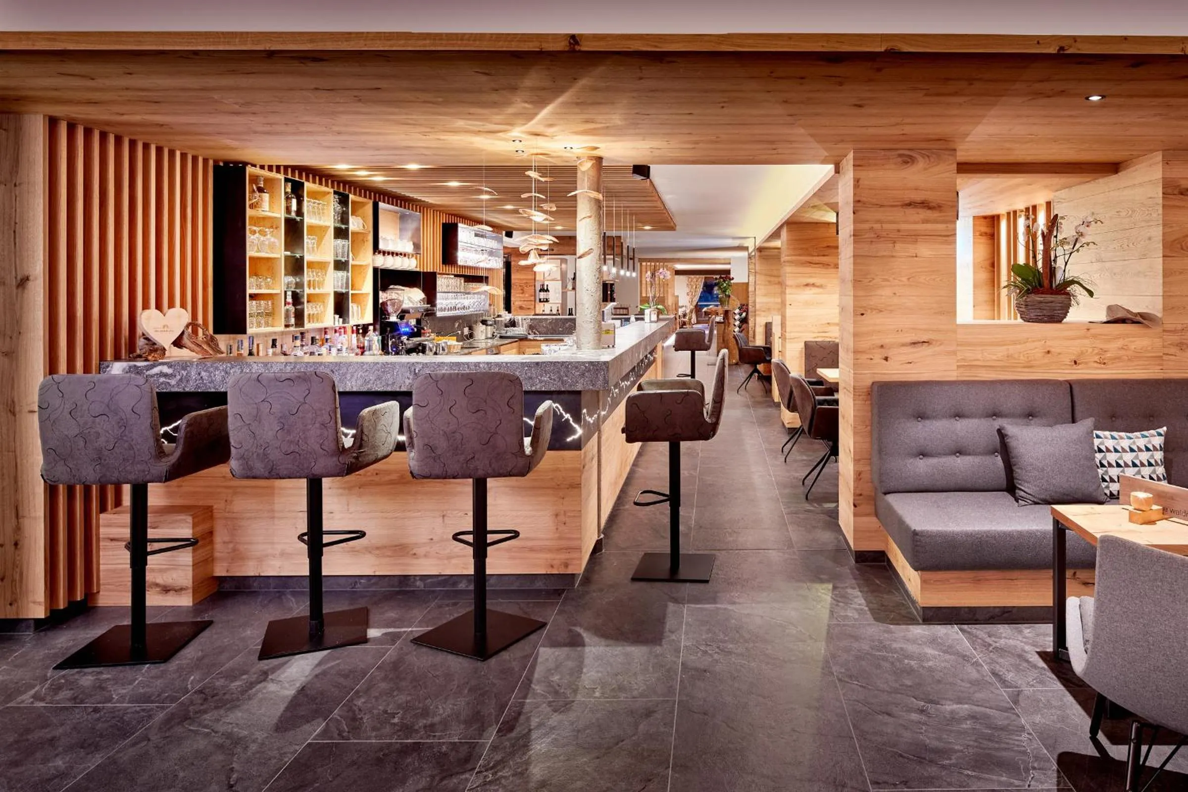 Coffee/tea facilities in Naturhotel Die Waldruhe GmbH