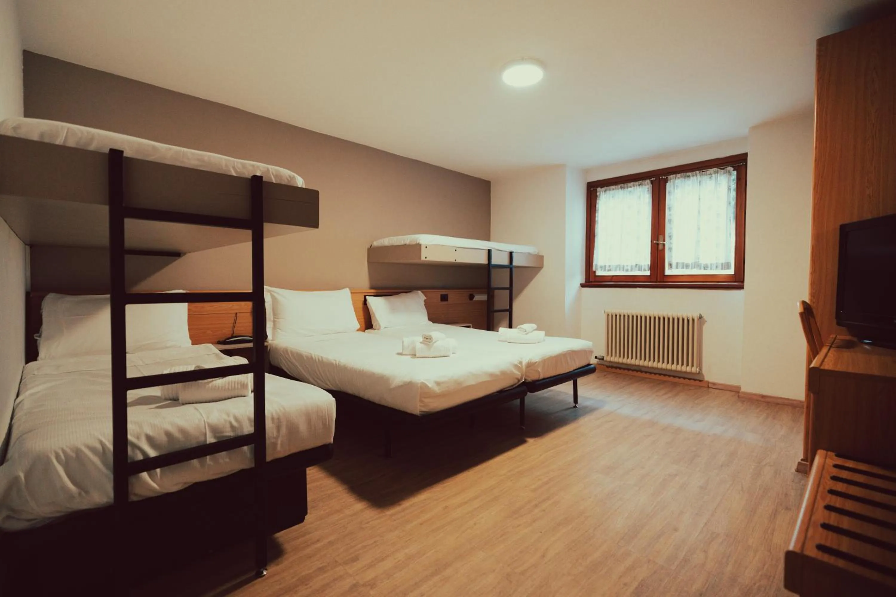 Bed in Smart Hotel Renzi