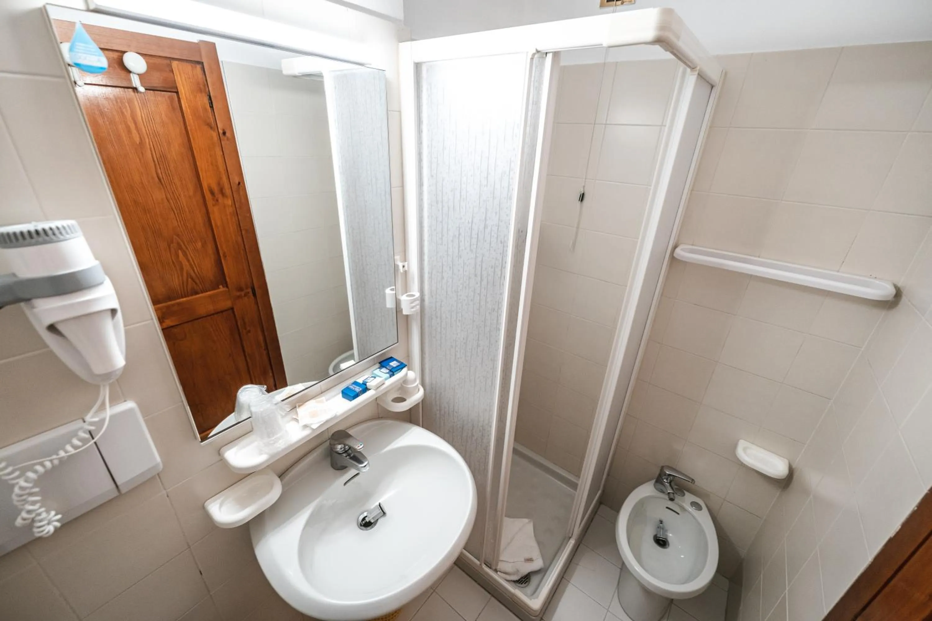 Bathroom in Smart Hotel Renzi