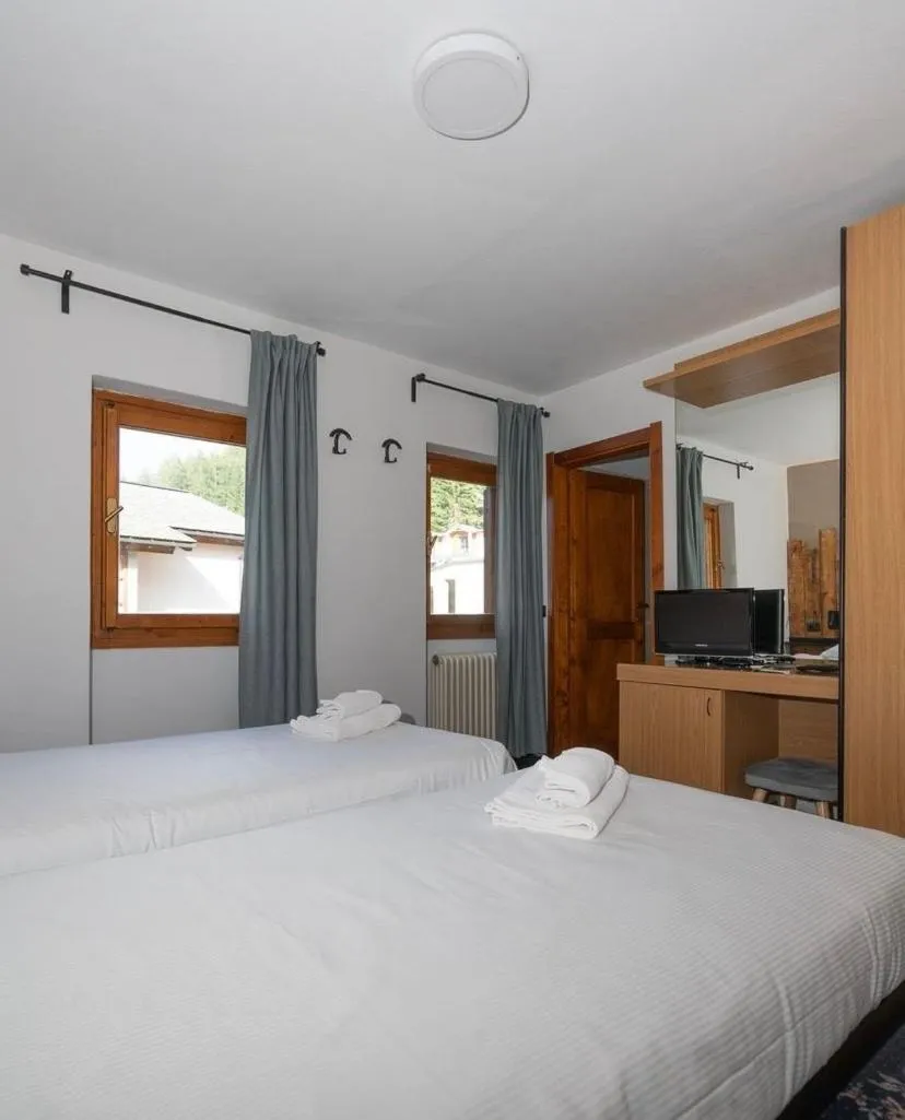 Bed in Smart Hotel Renzi