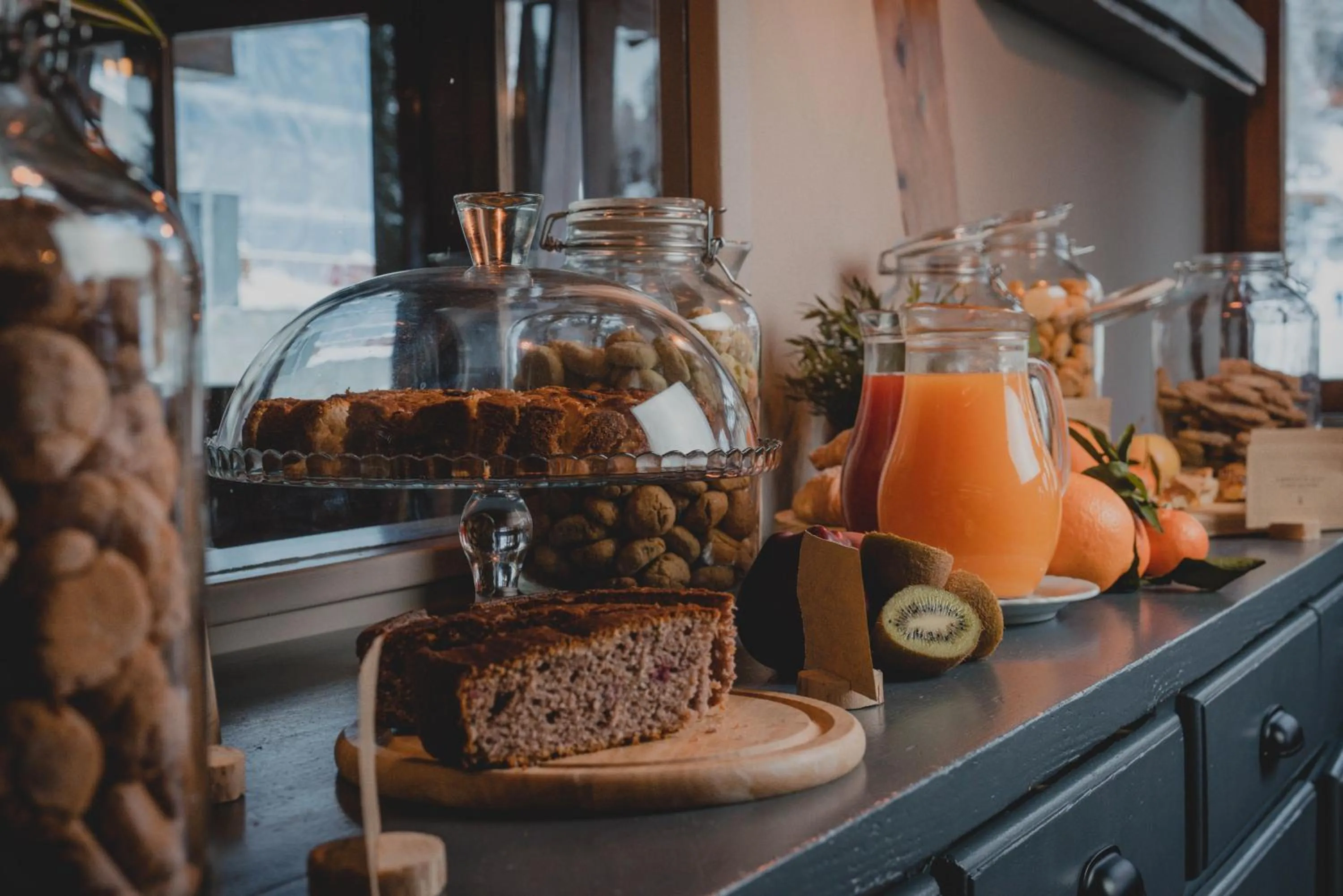 Restaurant/places to eat in Smart Hotel Renzi