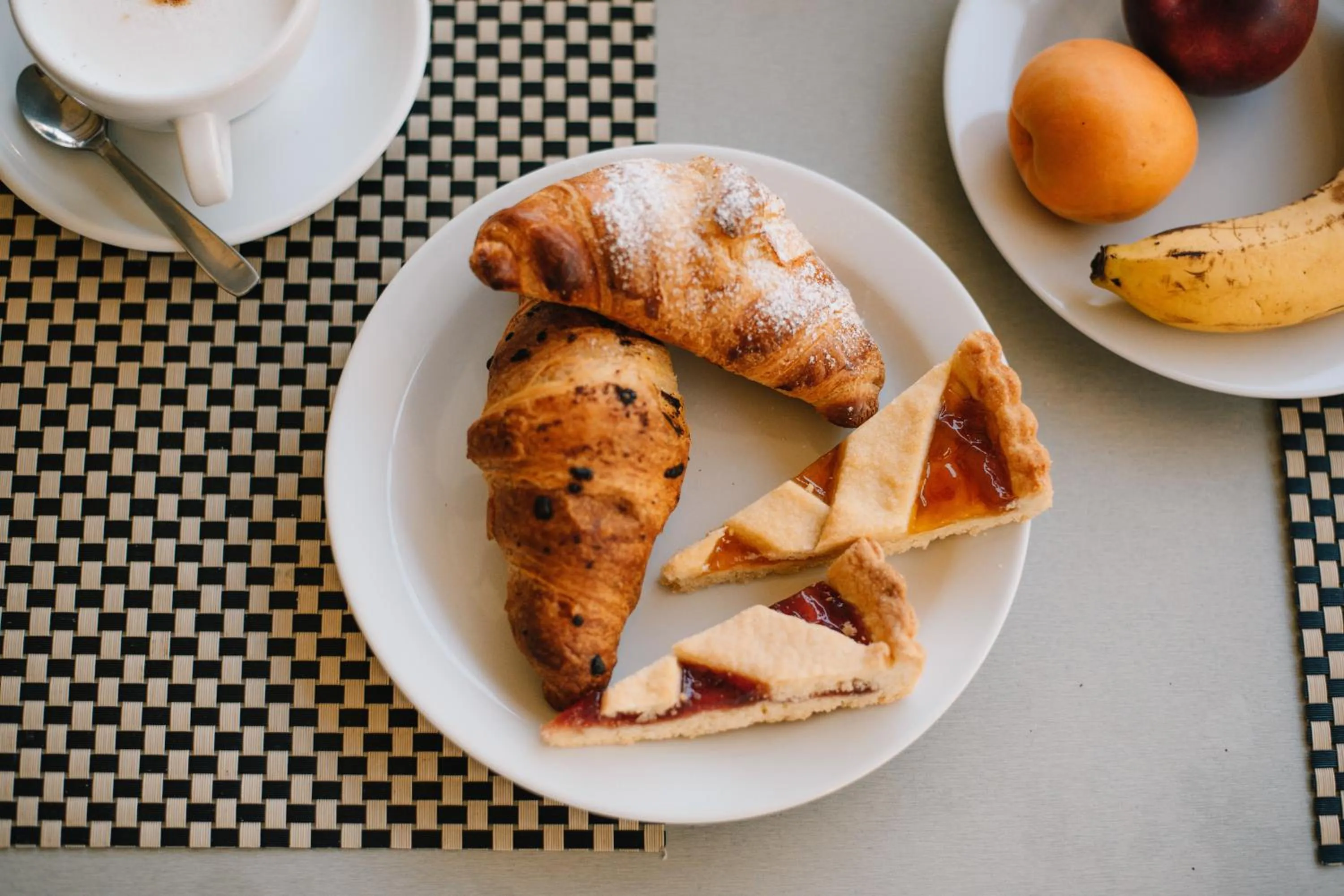 Food in Arciduca Charming House Room & Breakfast