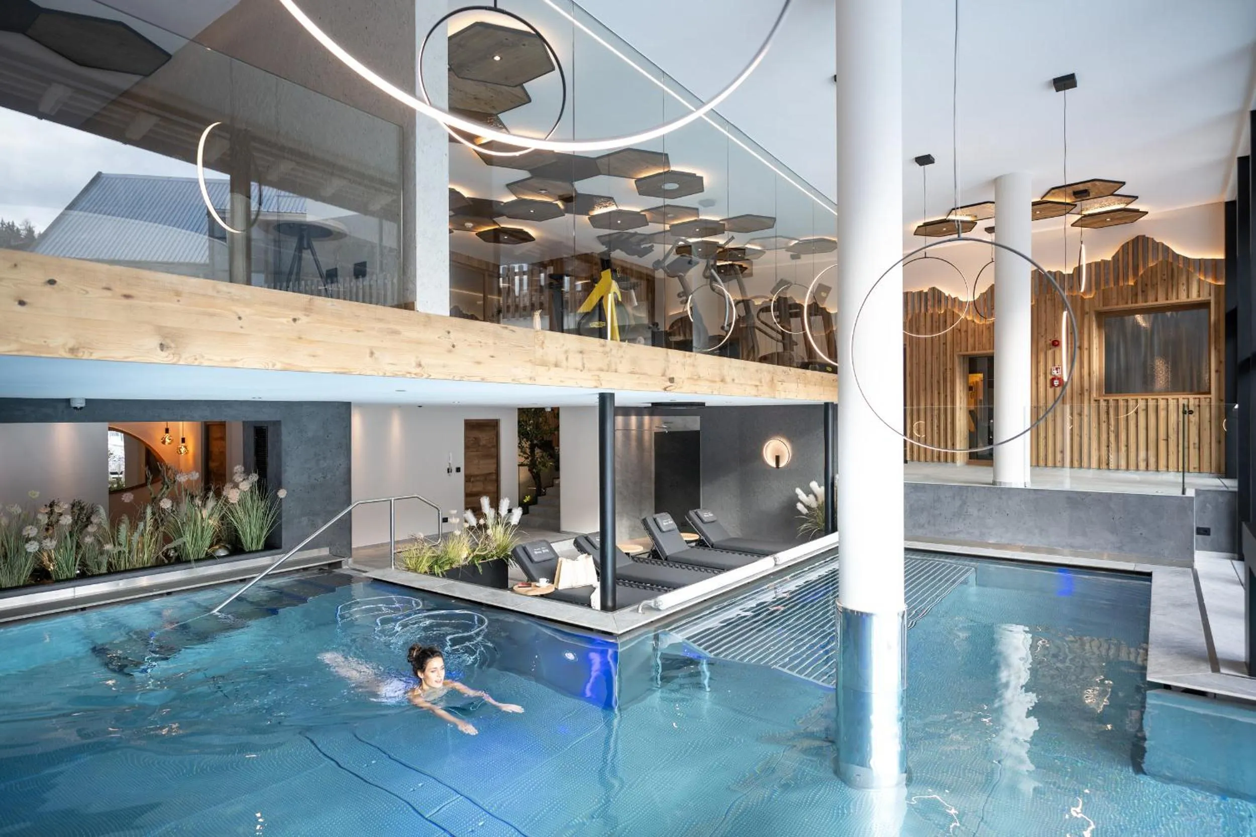 Swimming pool in Wellness Hotel Gran Risa***S