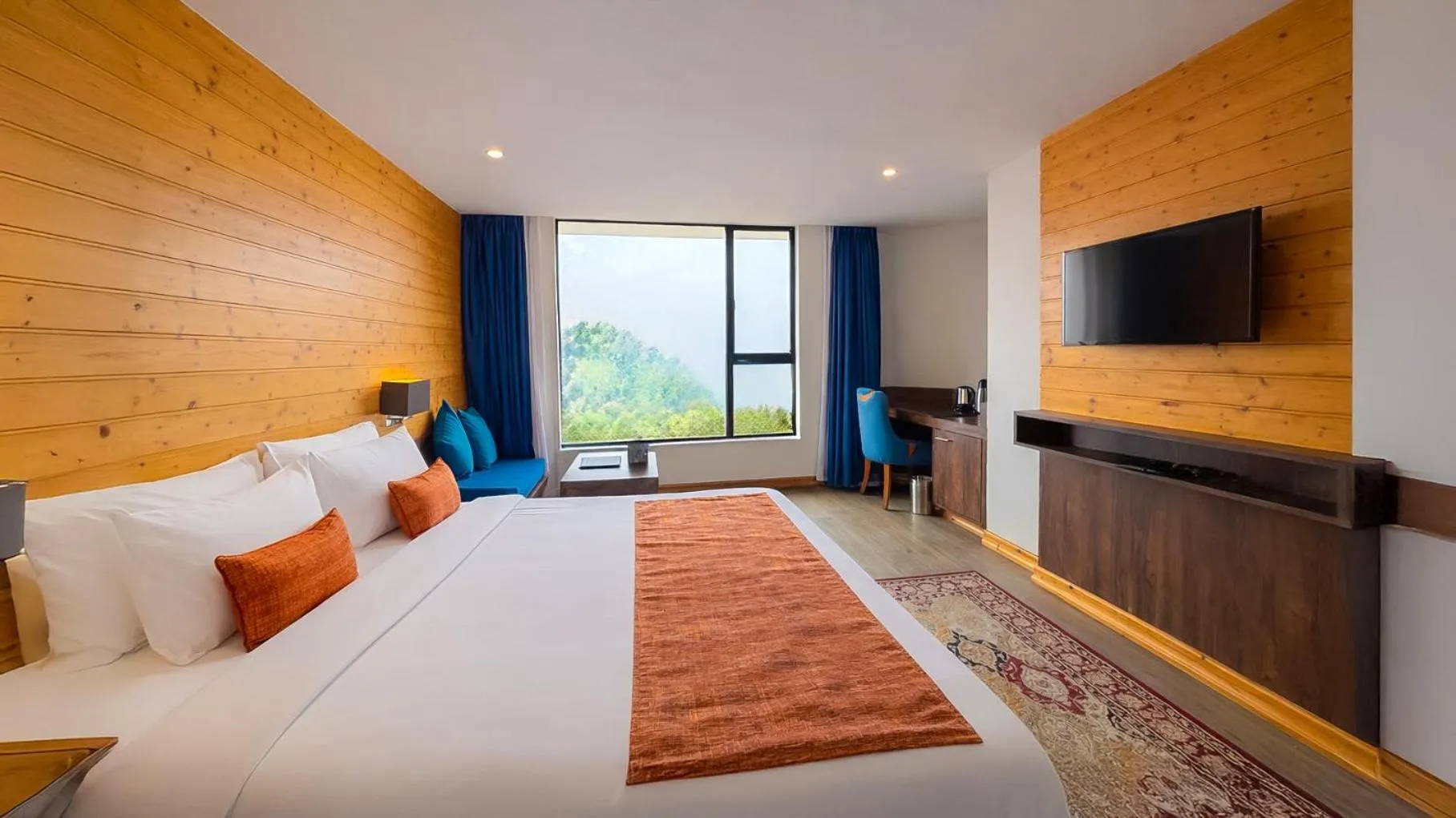 Bedroom, Bed in Yashshree Sanderling Mall Road