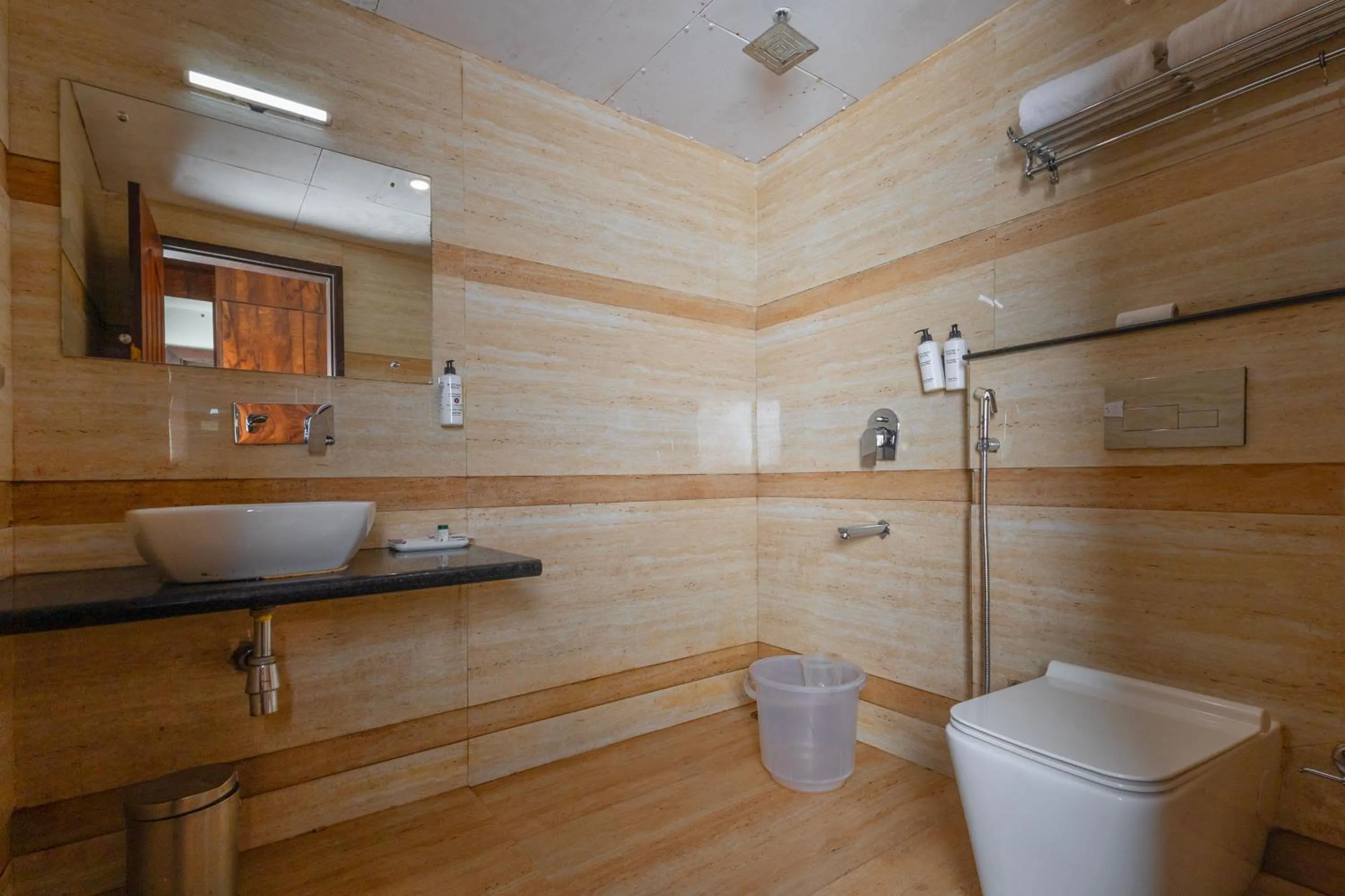 Bathroom in Yashshree Sanderling Mall Road