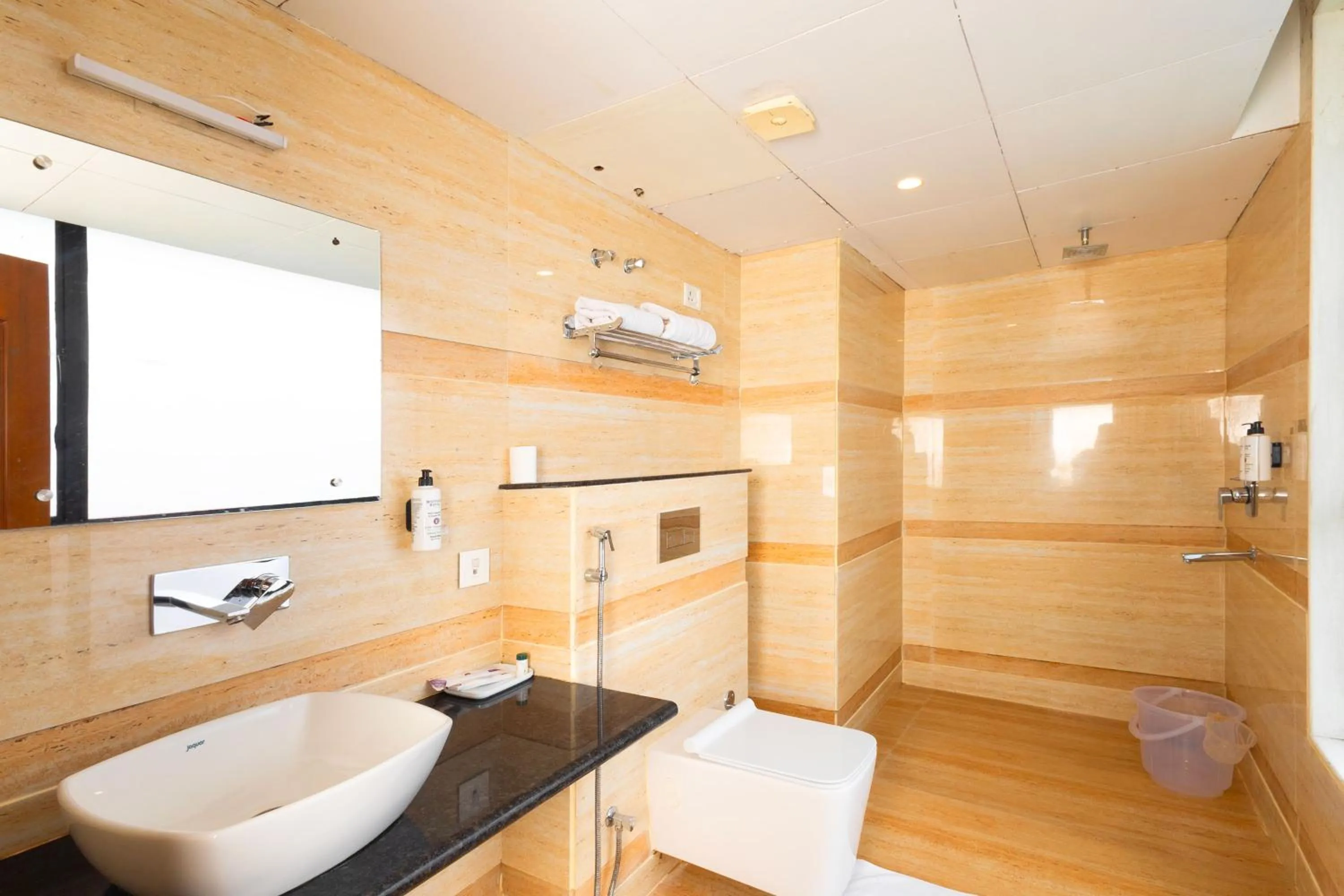 Bathroom in Yashshree Sanderling Mall Road