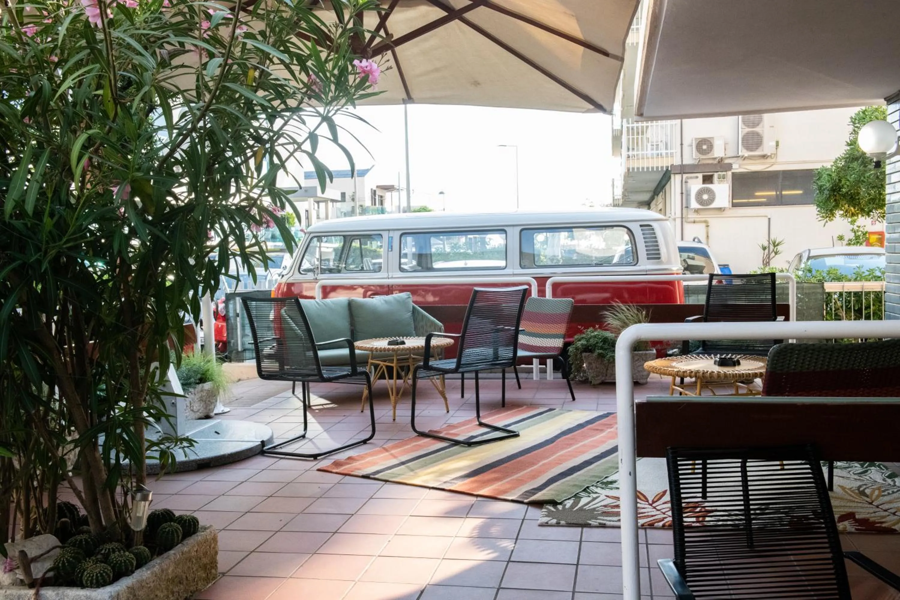 Communal lounge/ TV room in Hotel Mirabella