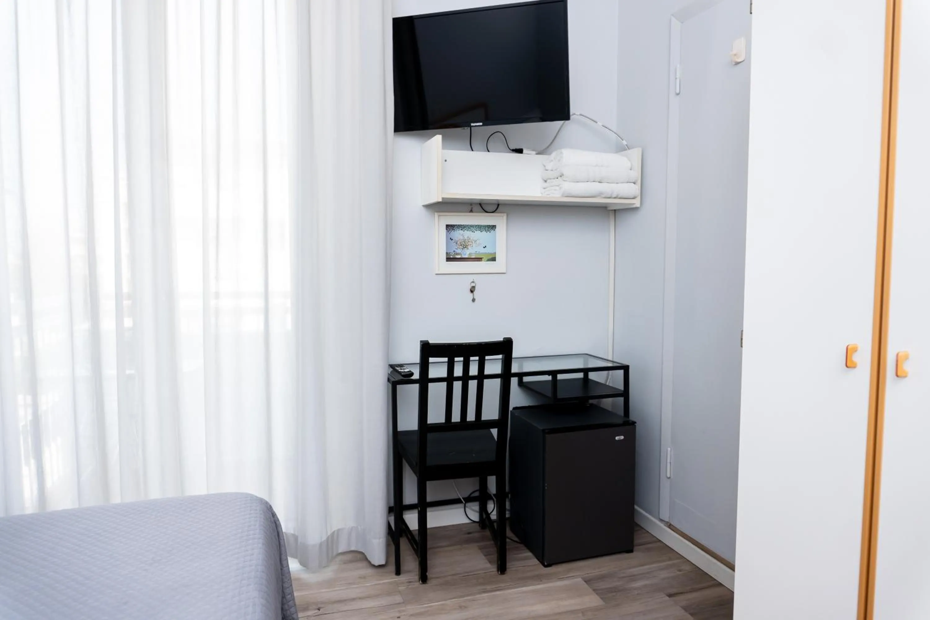 Photo of the whole room in Hotel Mirabella